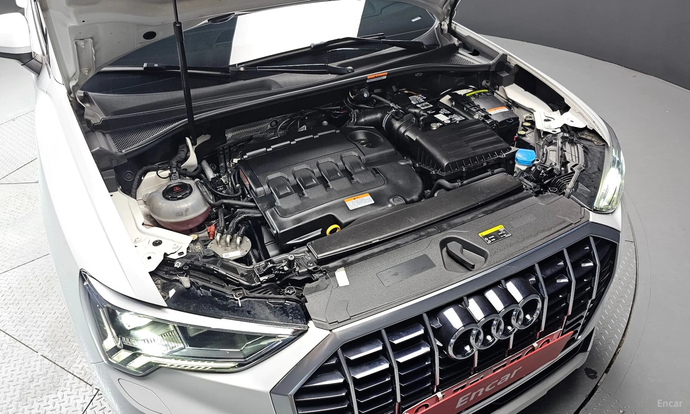 Q3 (F3)