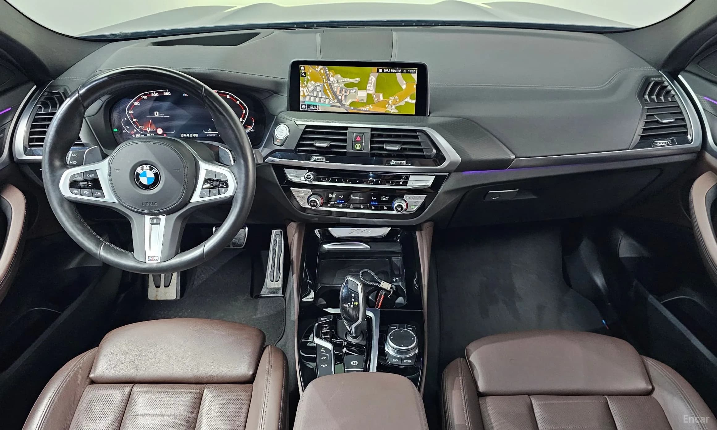 X4 (G02)