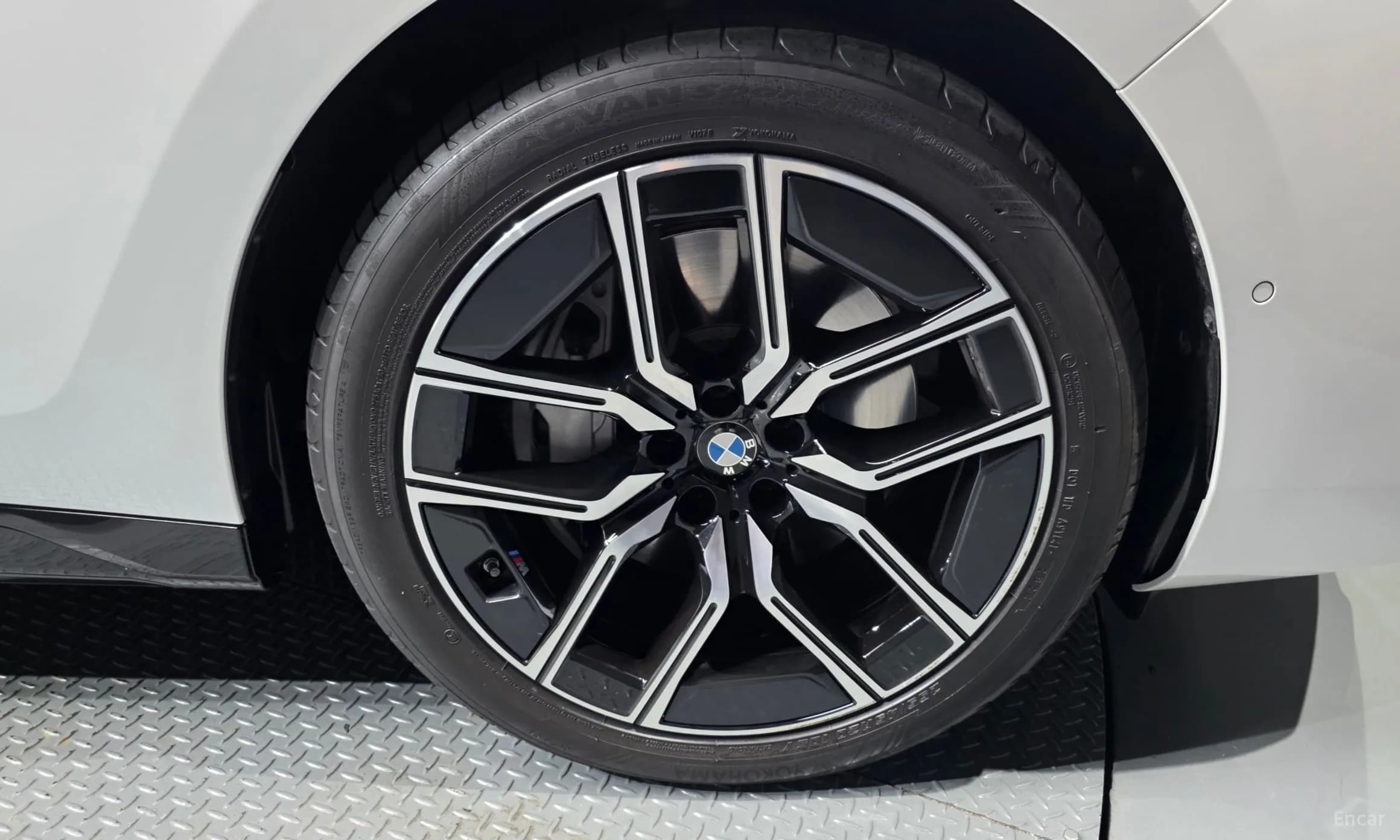 7 Series (G70)