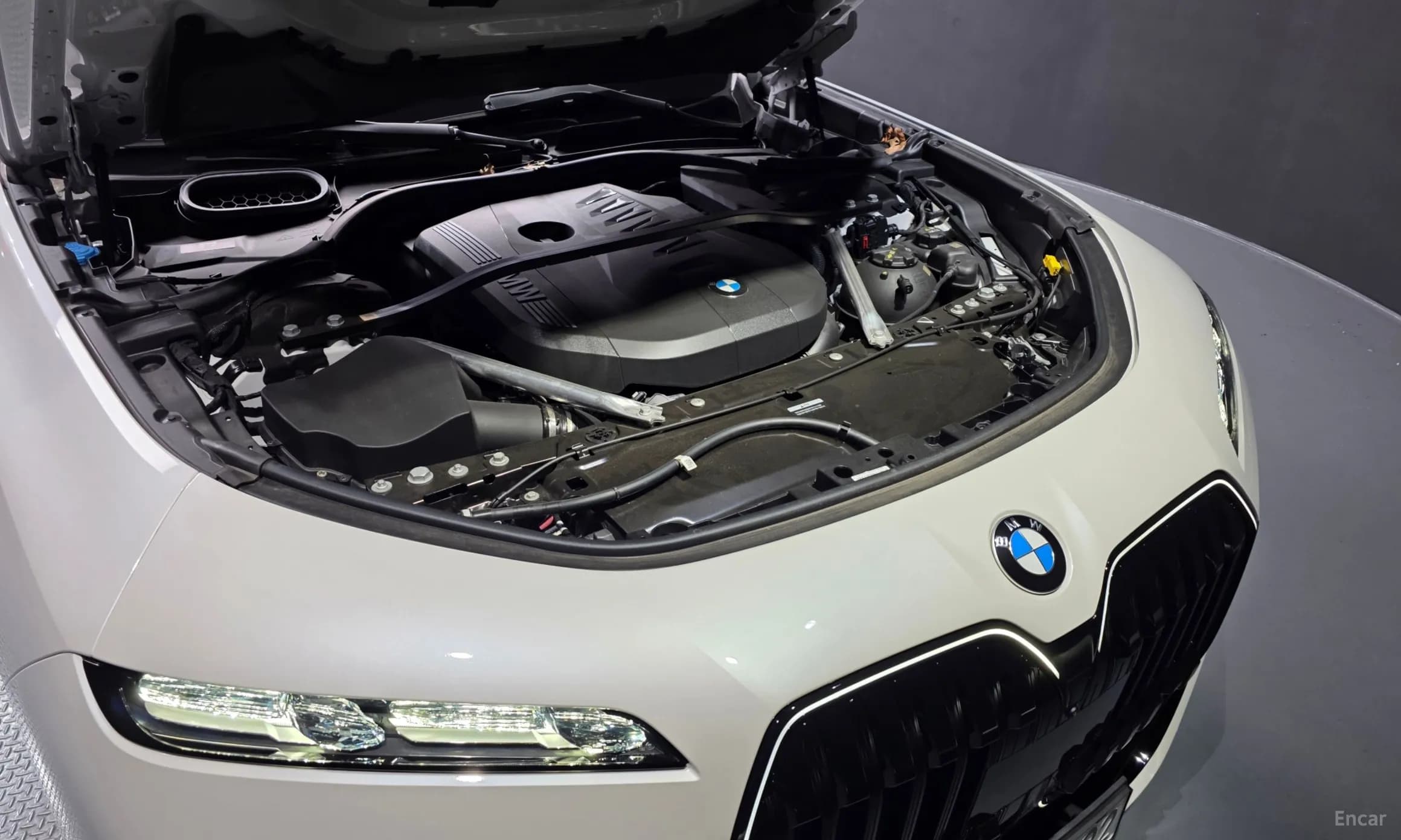 7 Series (G70)