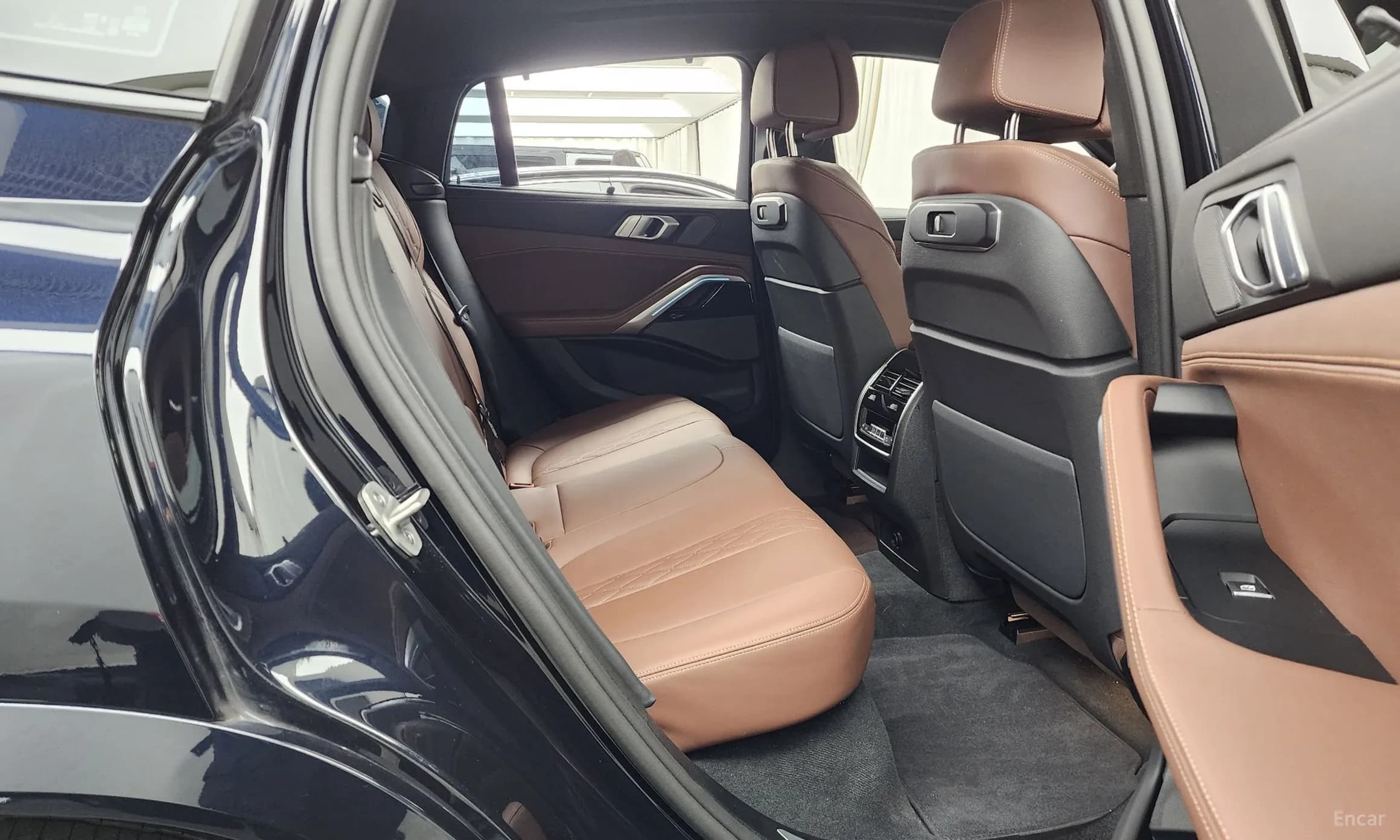 X6 (G06)