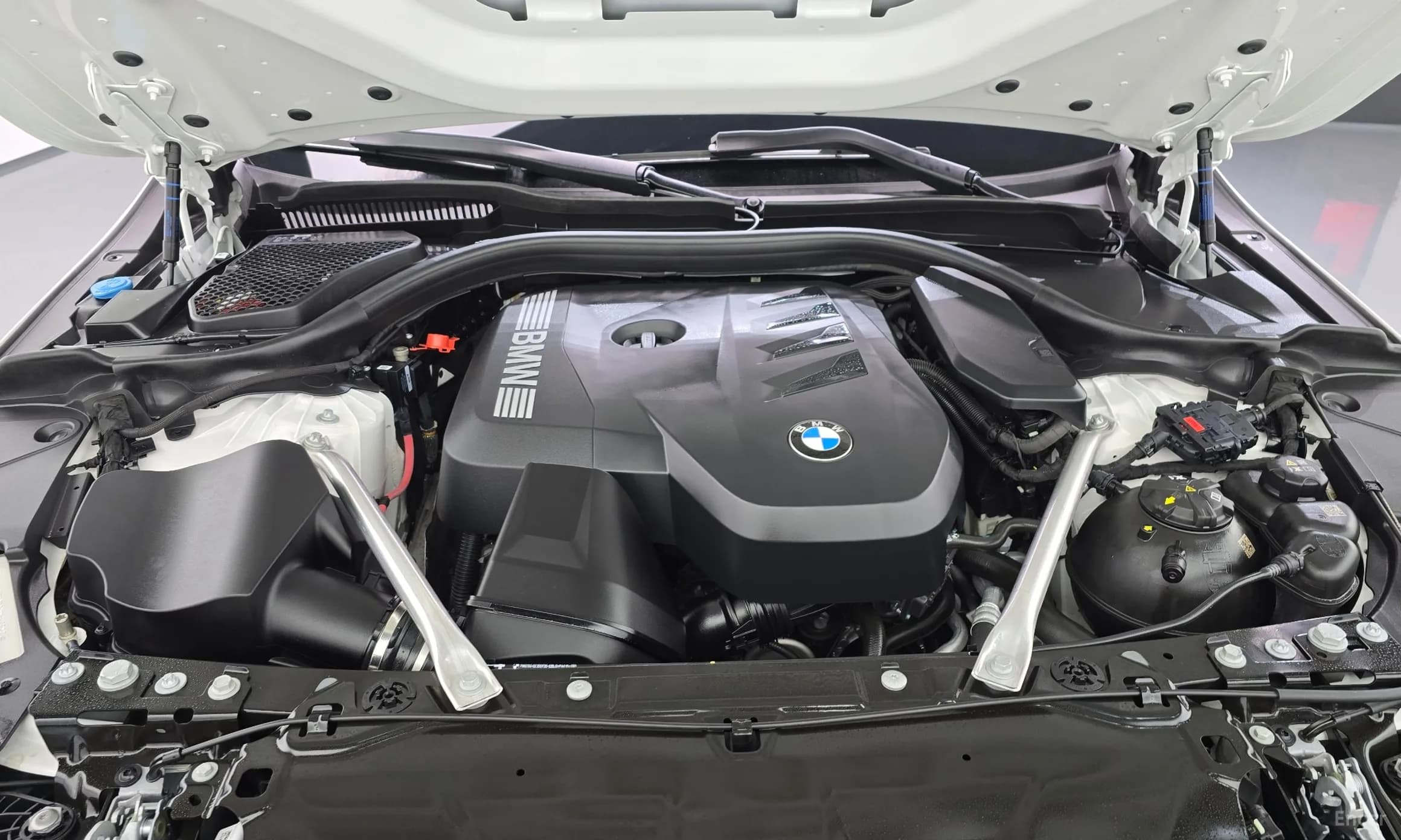 5 Series (G60)