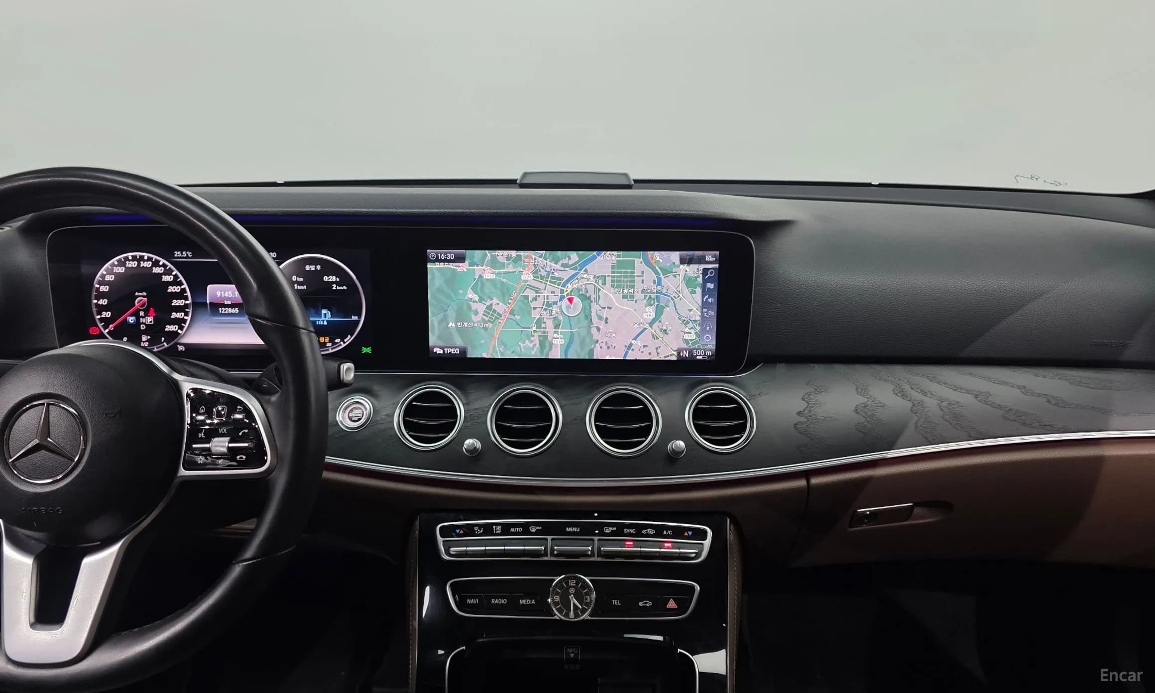E-Class W213
