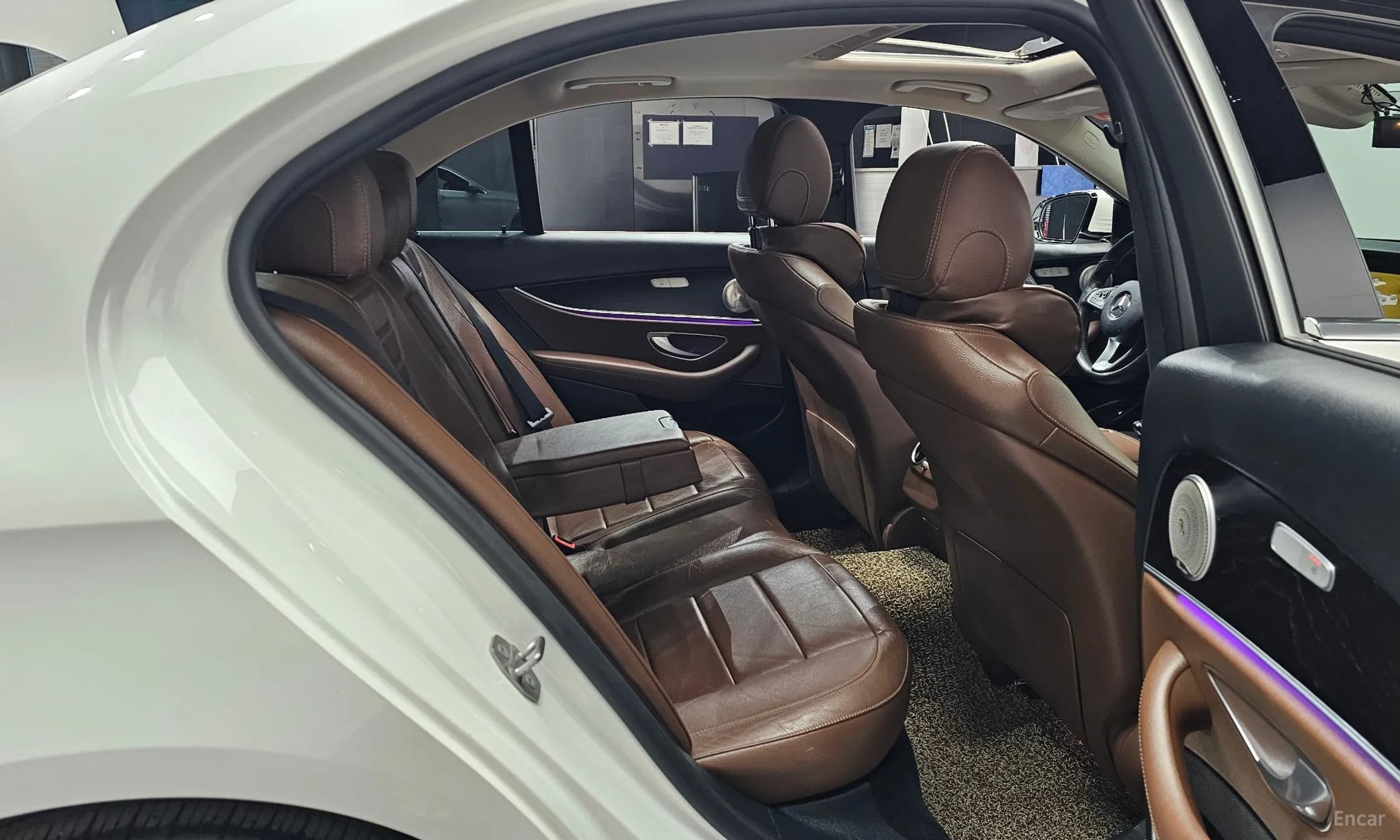E-Class W213
