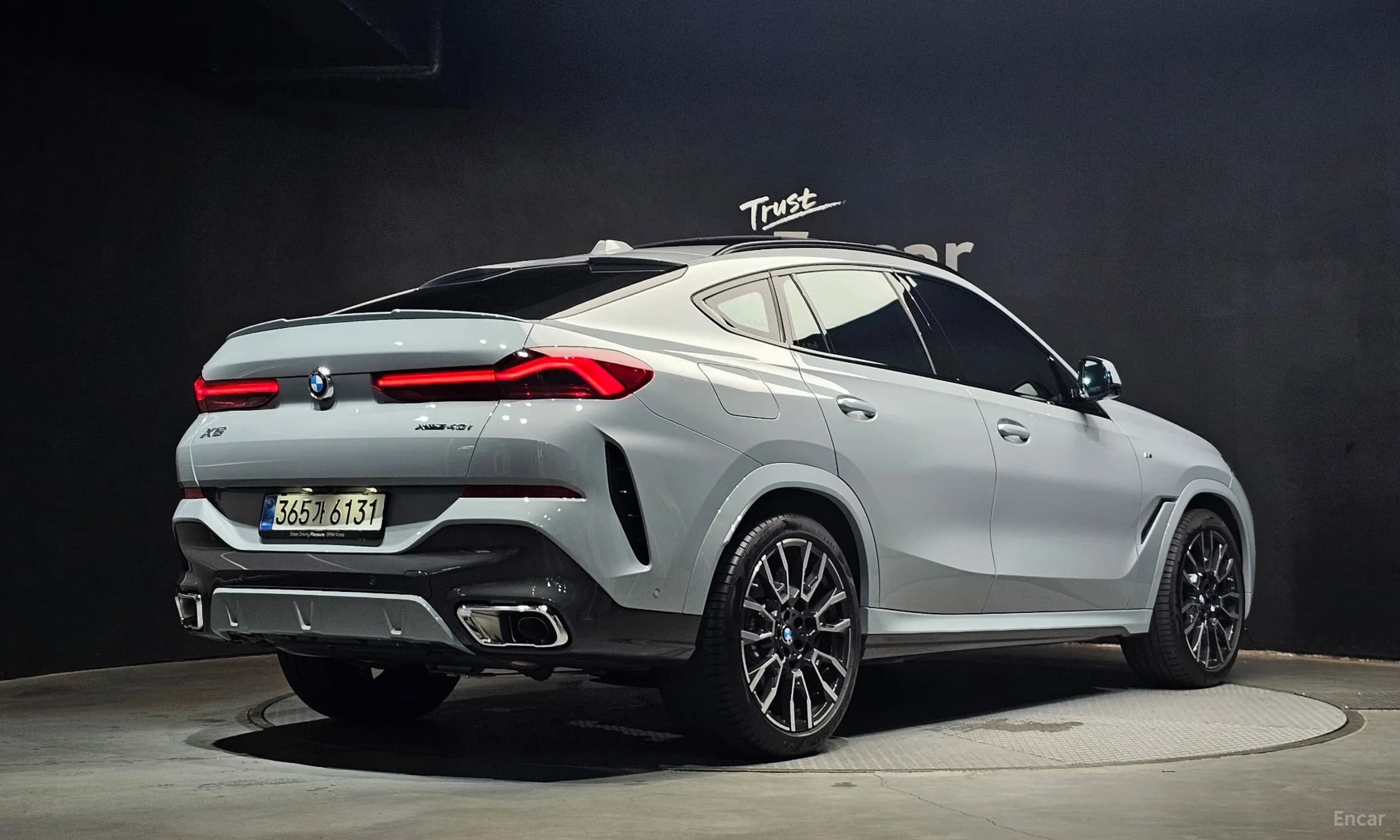 X6 (G06)