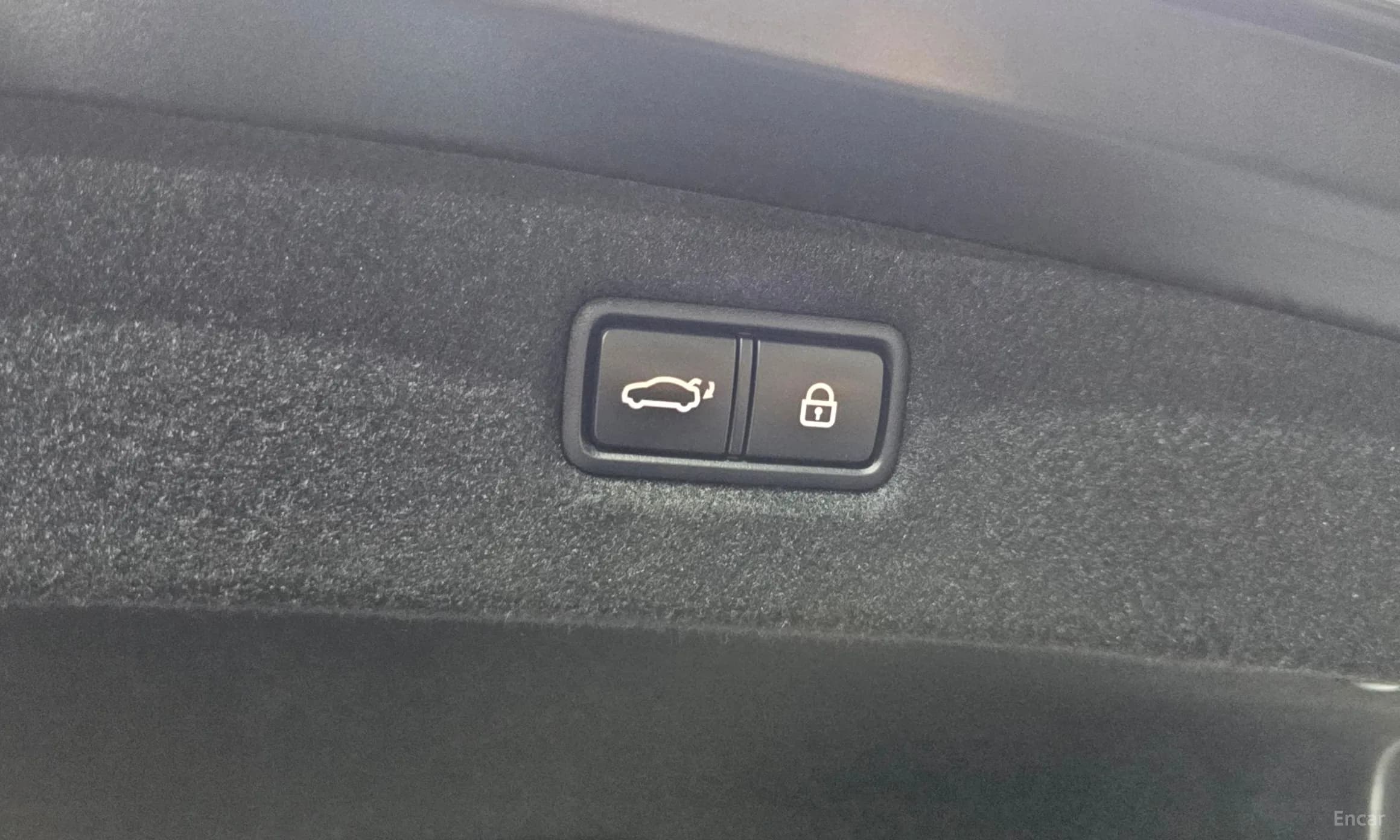 G90