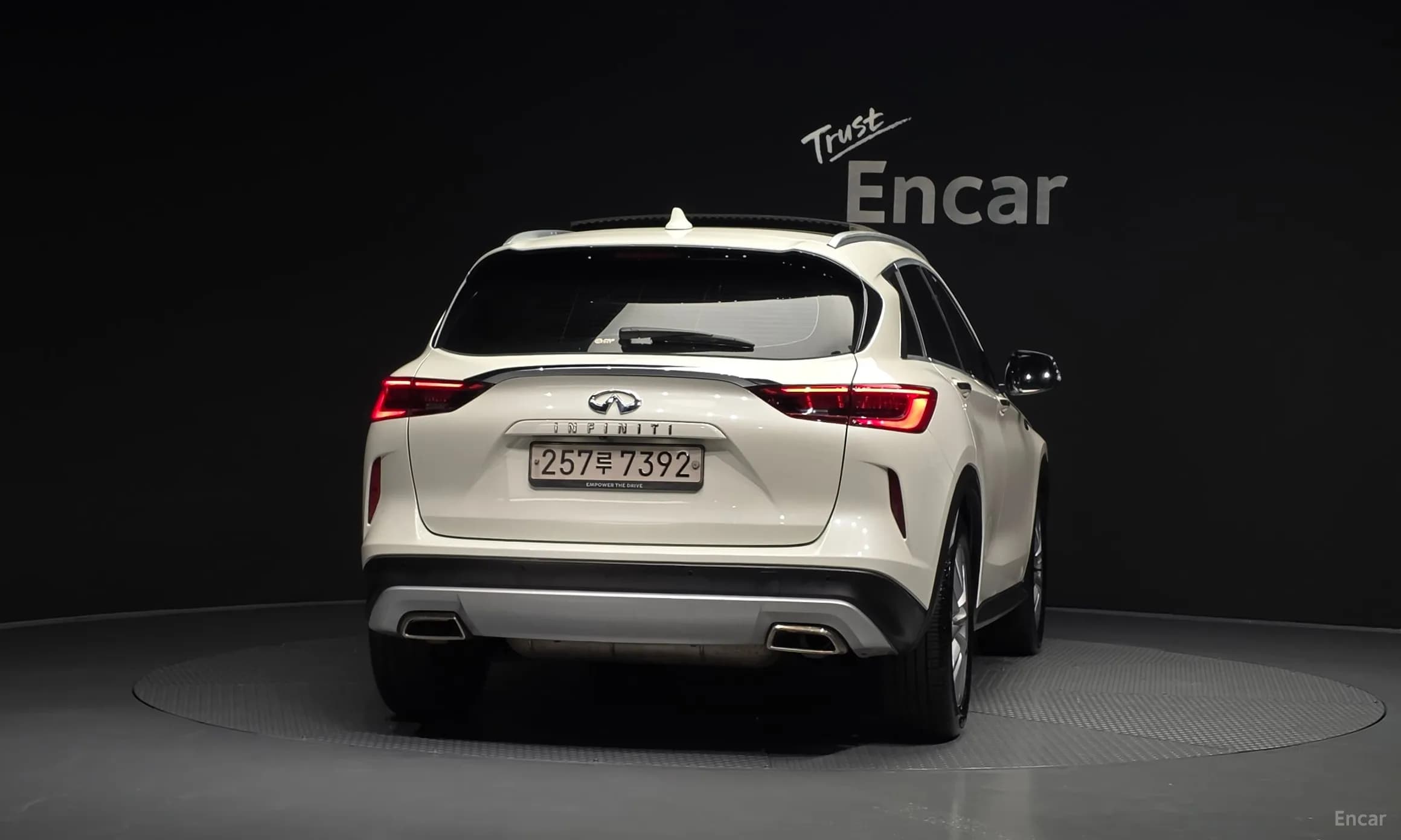 QX50 (P71A)