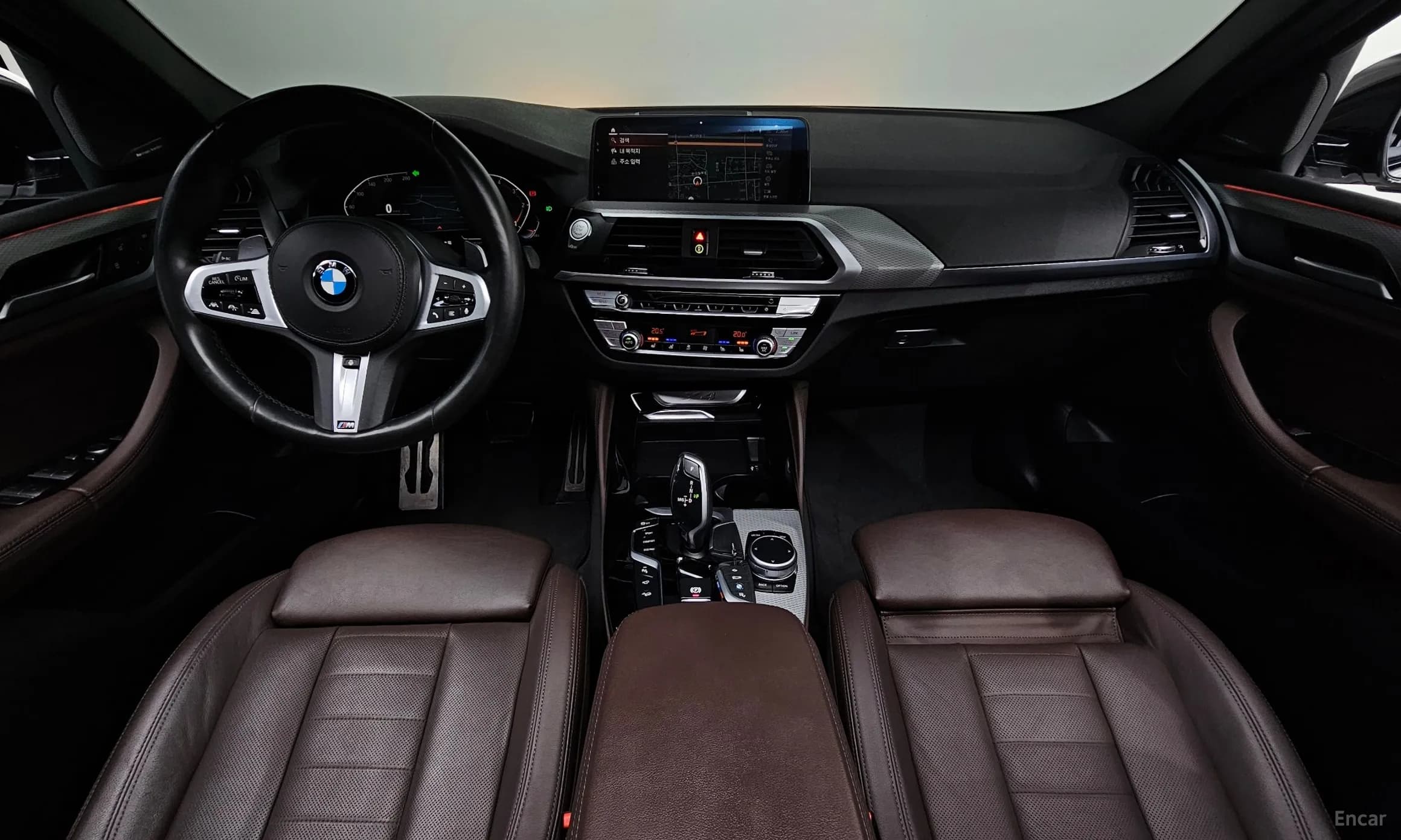 X4 (G02)