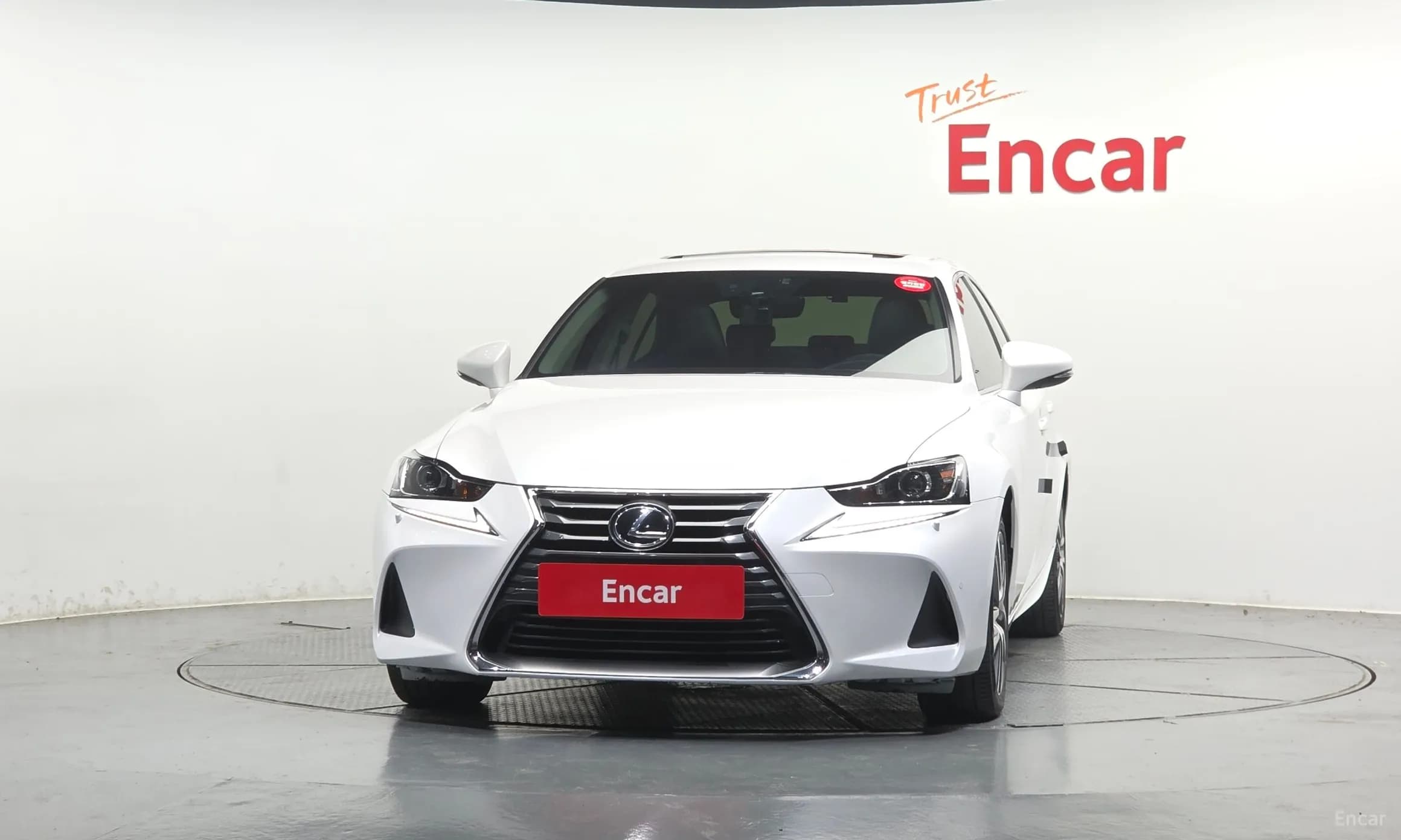 New IS200t