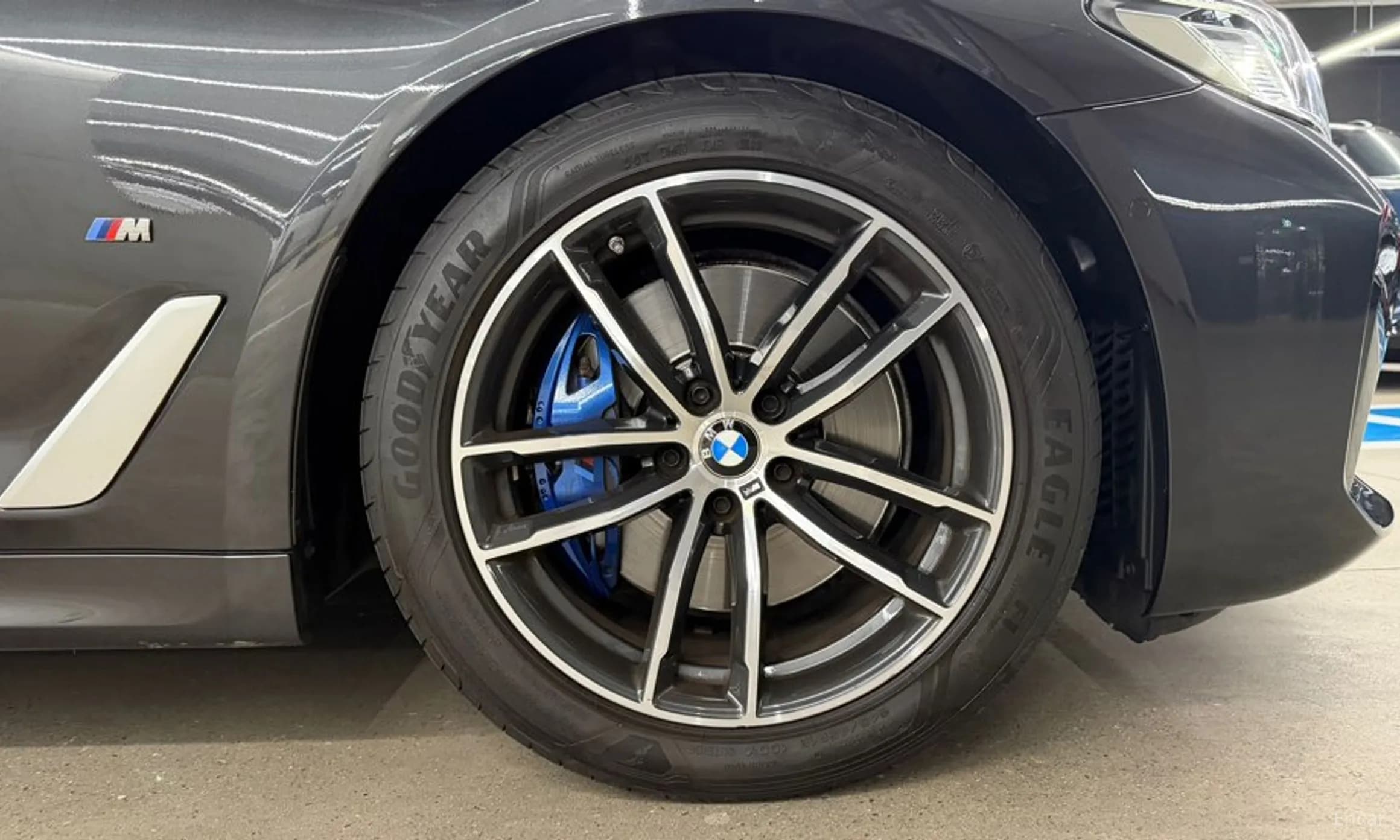 5 Series (G30)