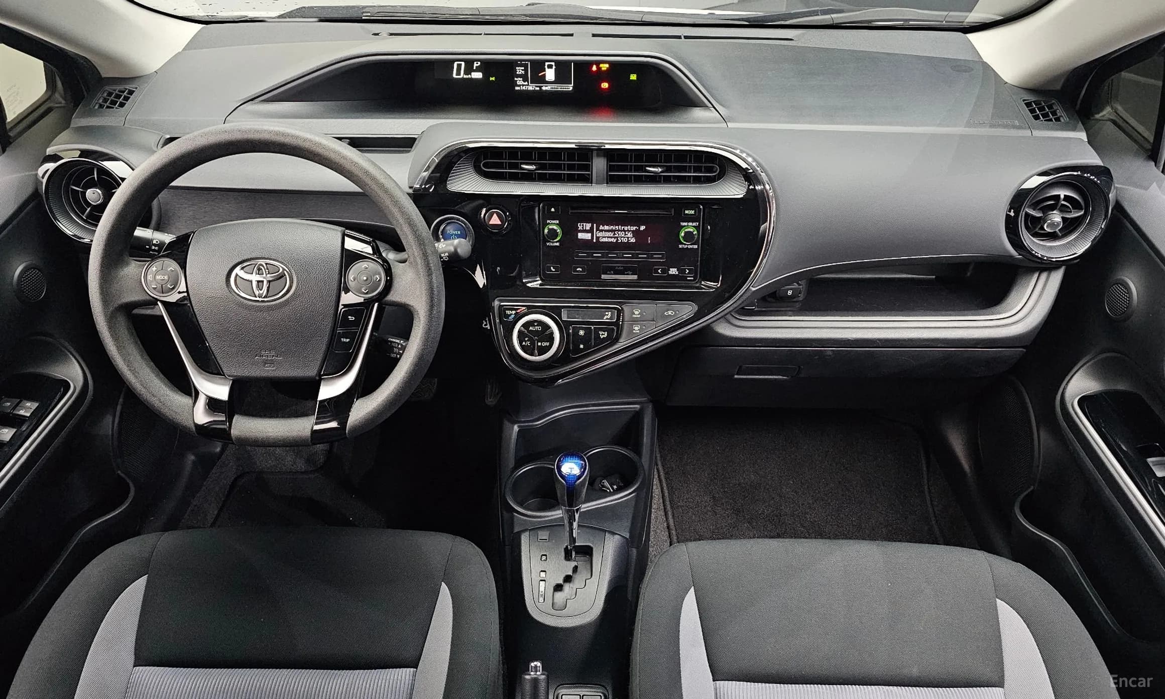 Prius C