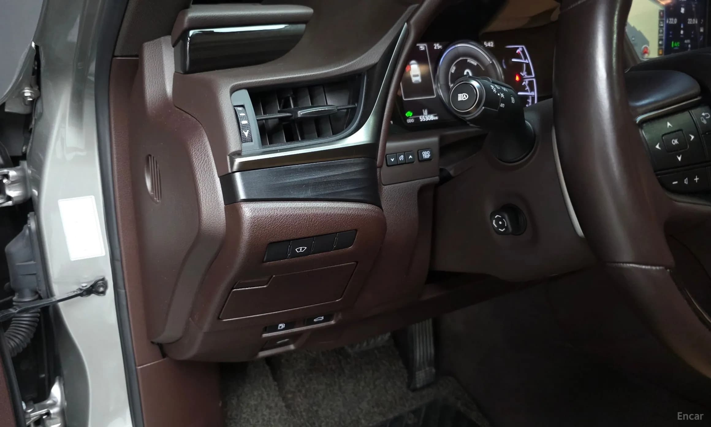 ES300h 7th Generation