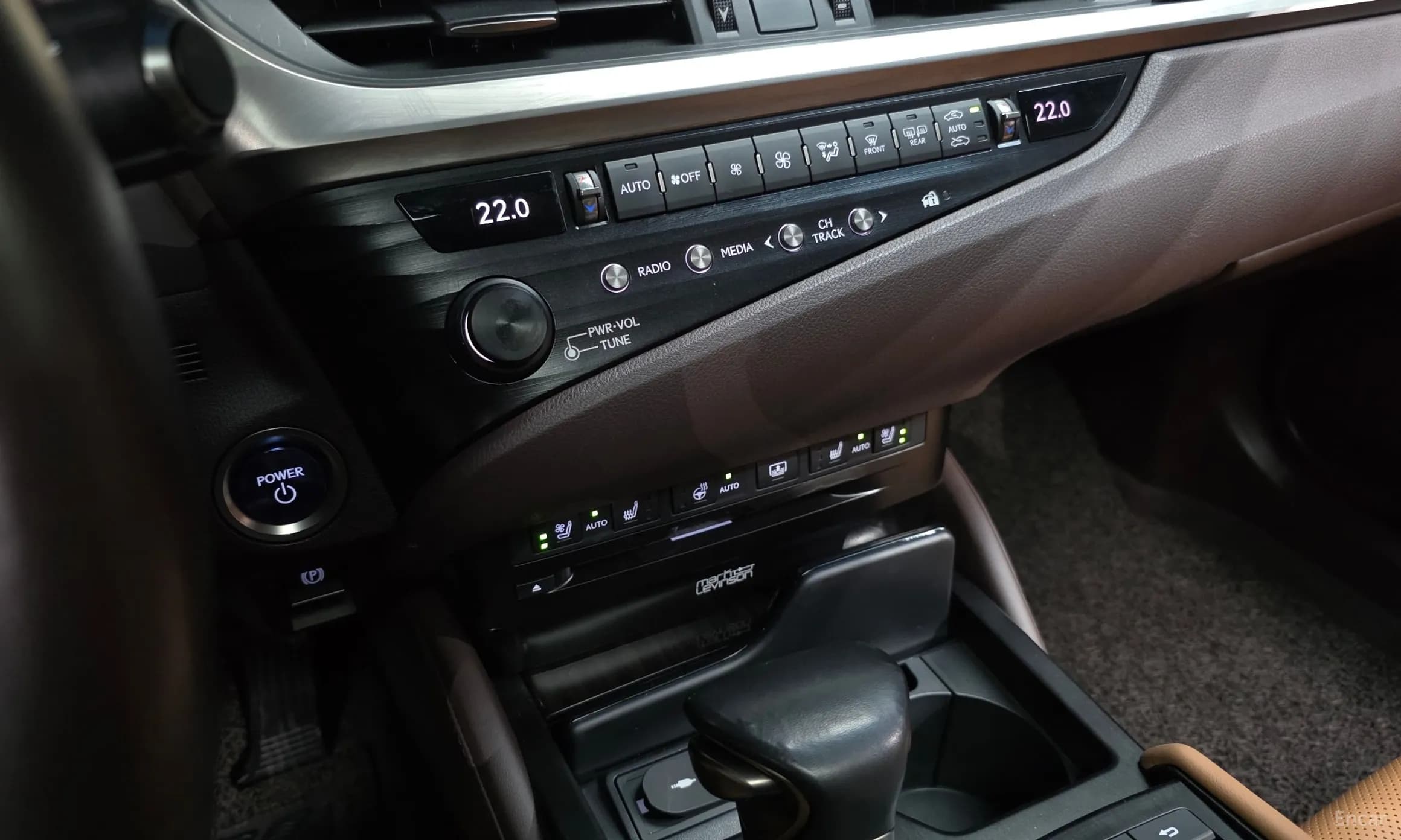 ES300h 7th Generation