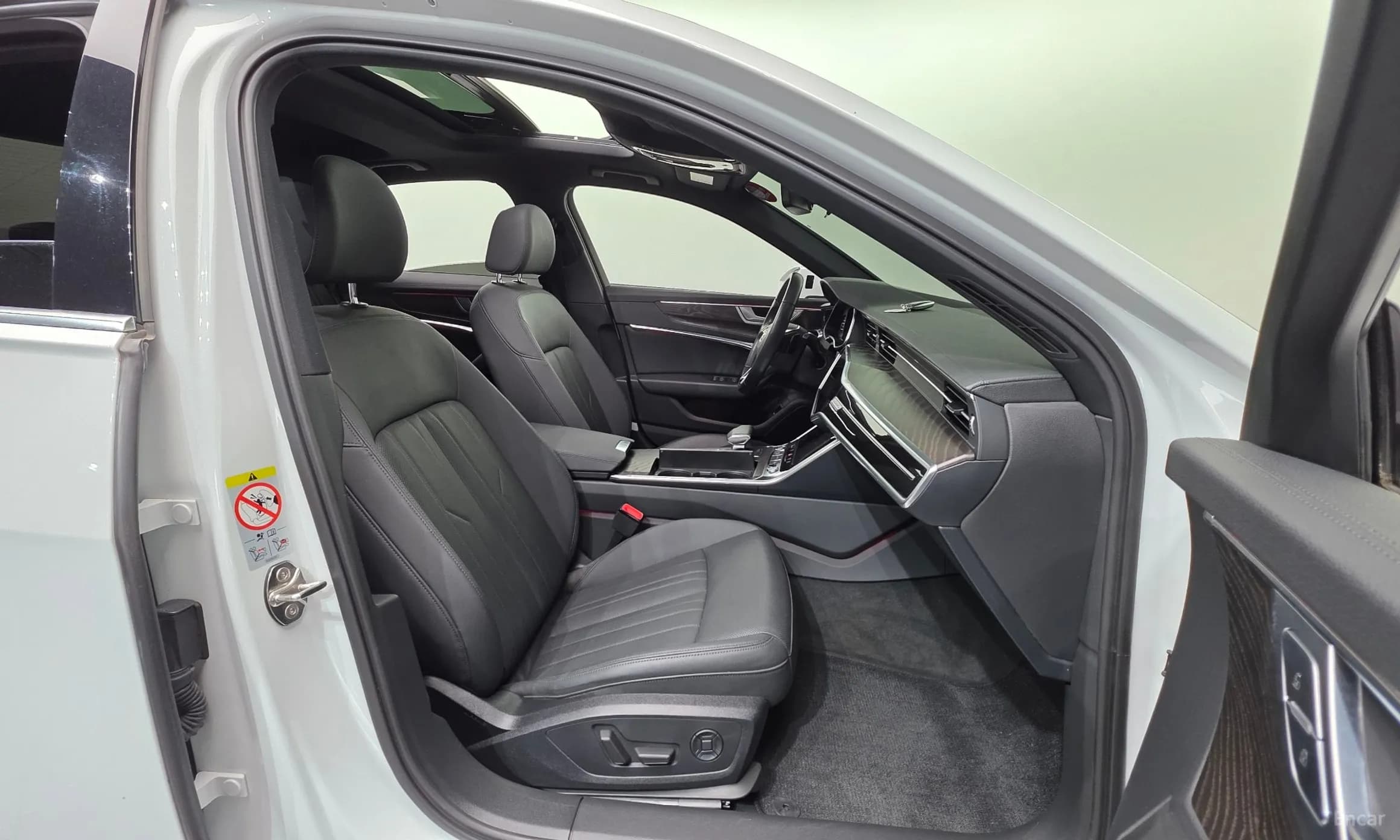 A6 (C8)