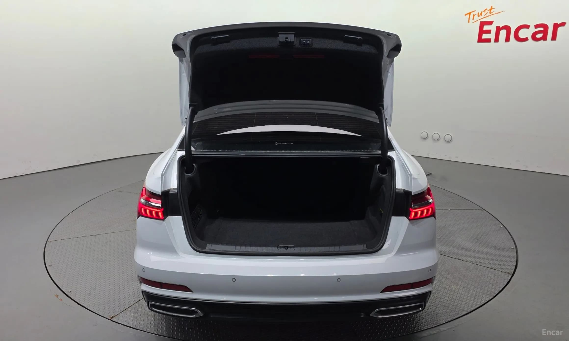 A6 (C8)