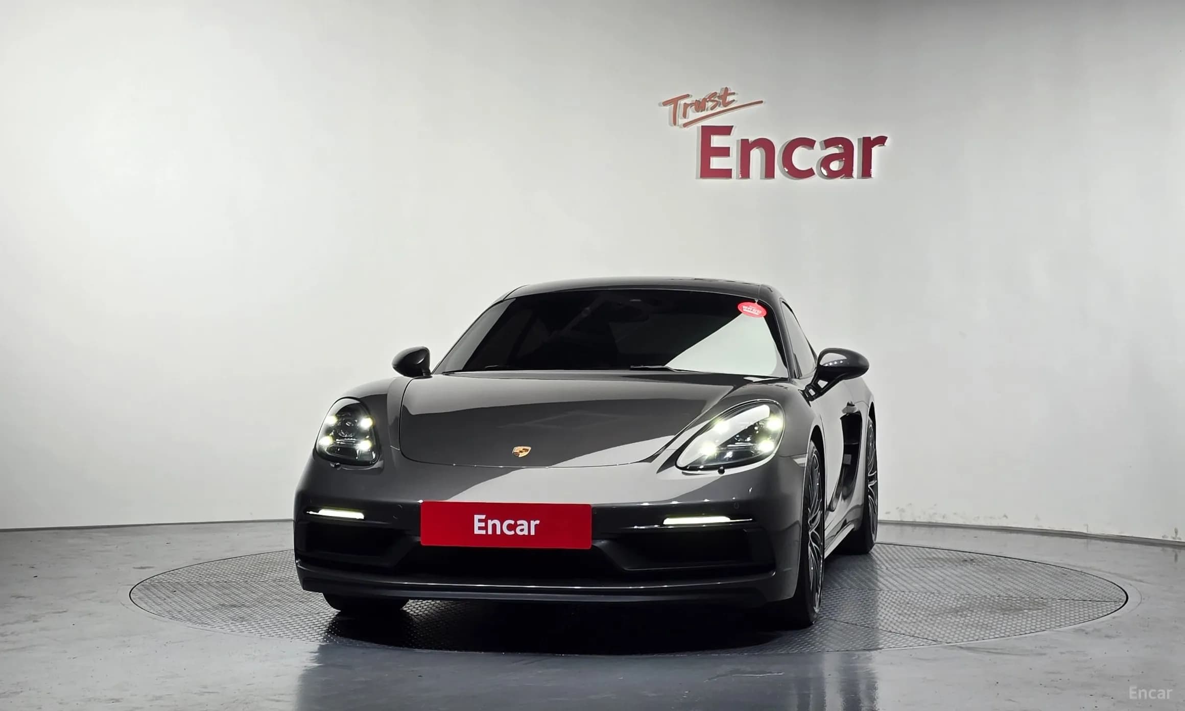 718 Cayman