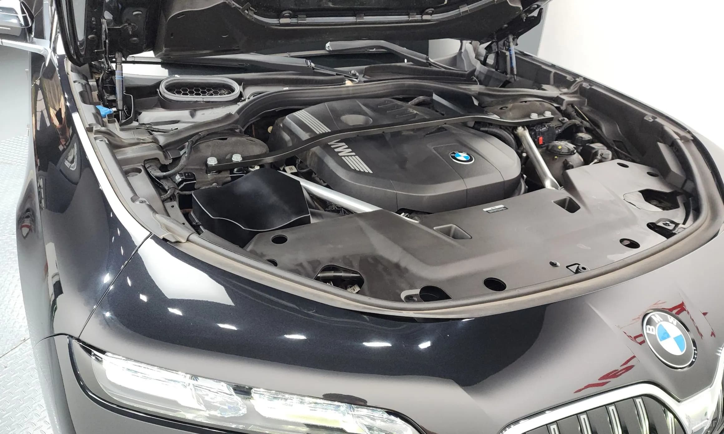 7 Series (G70)