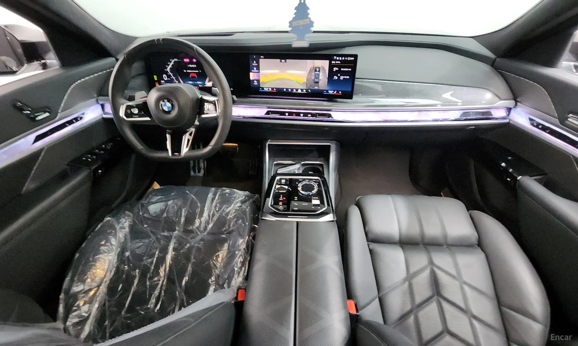 7 Series (G70)