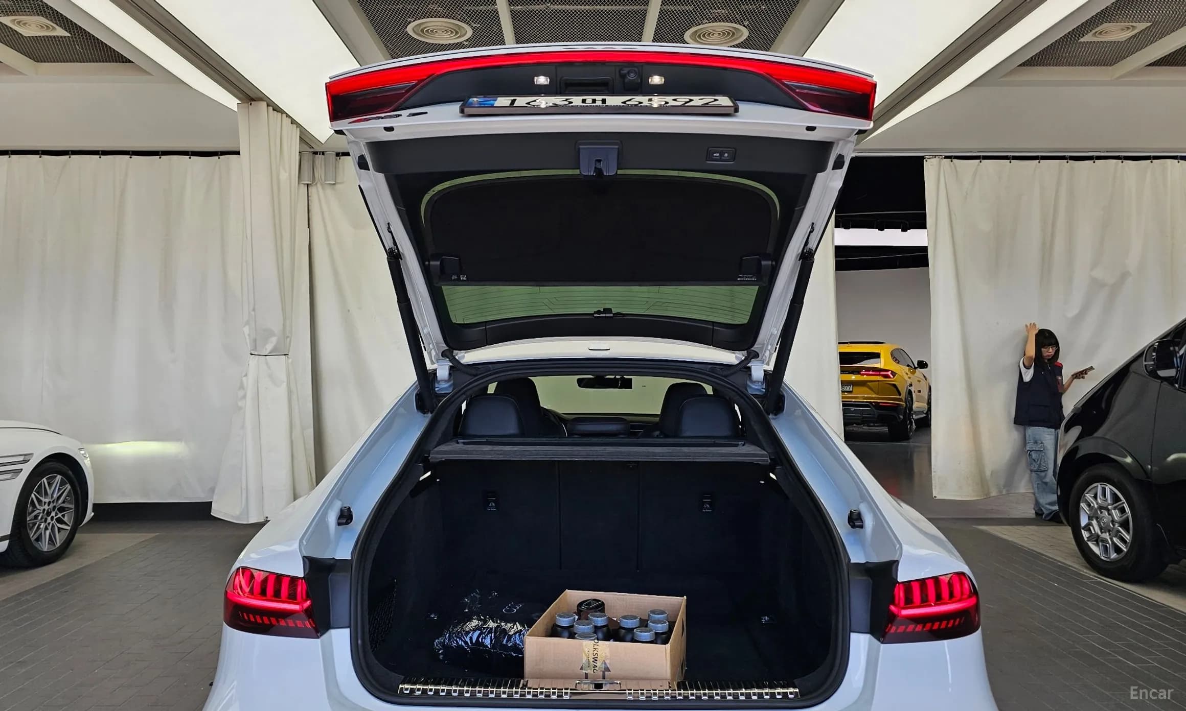 RS7 (4K)