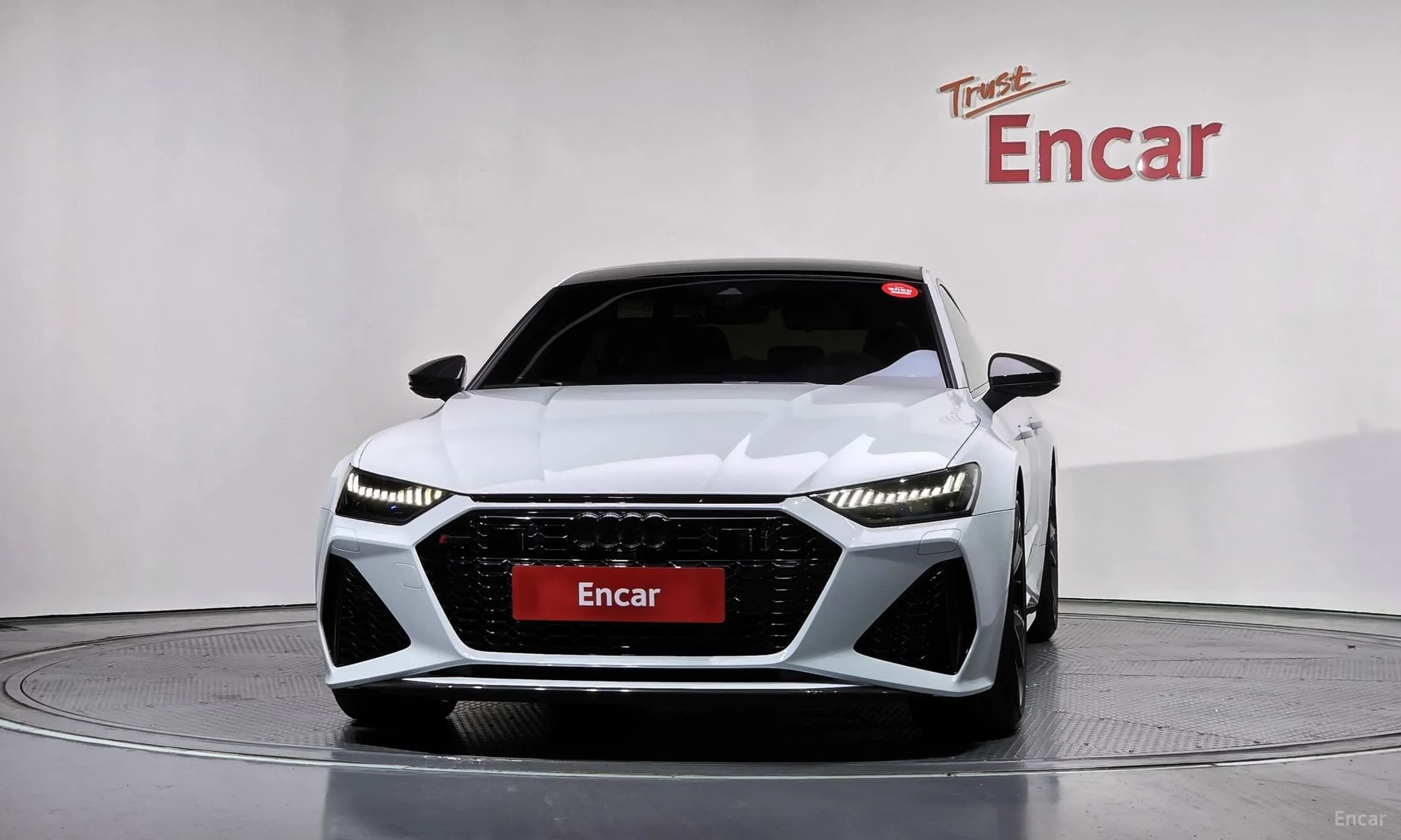RS7 (4K)