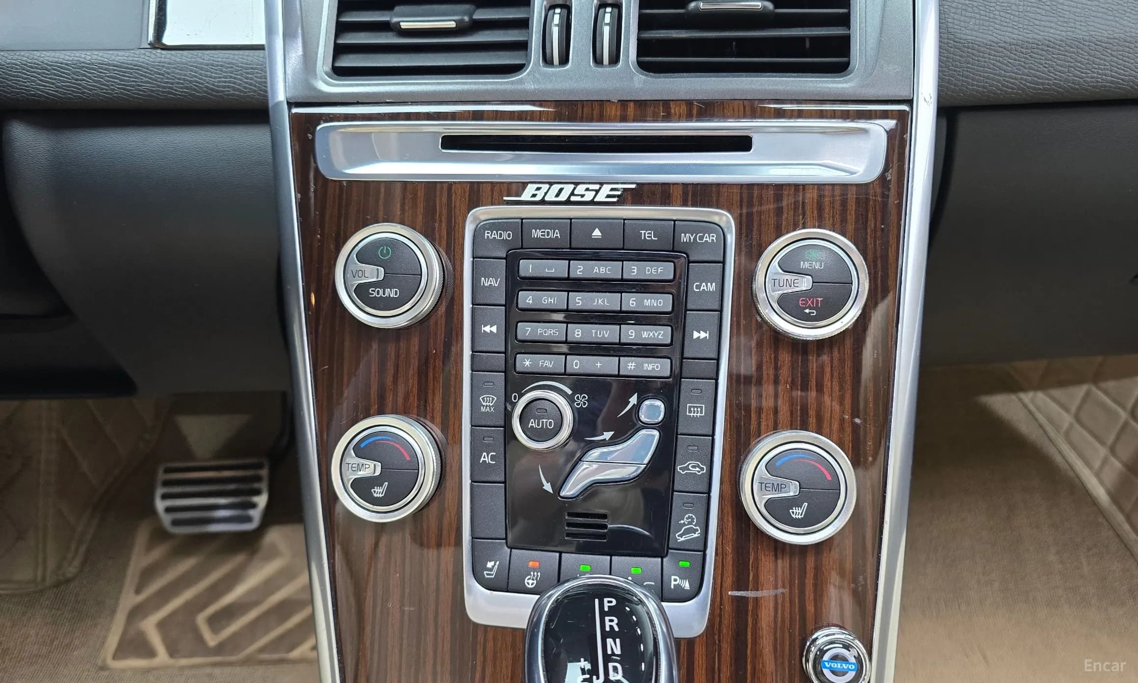 XC60