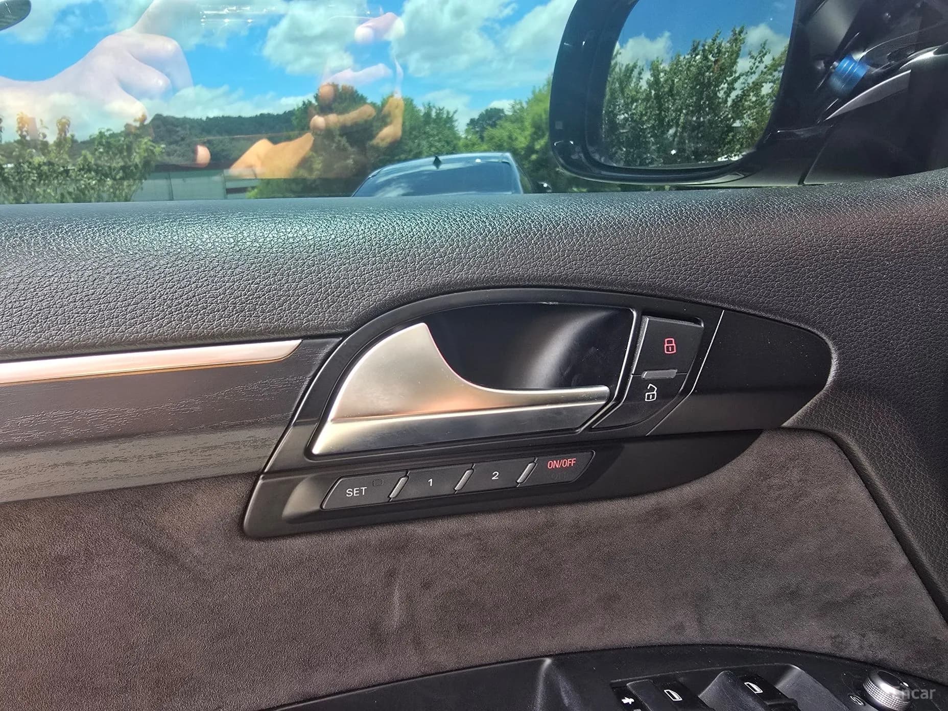 Q7