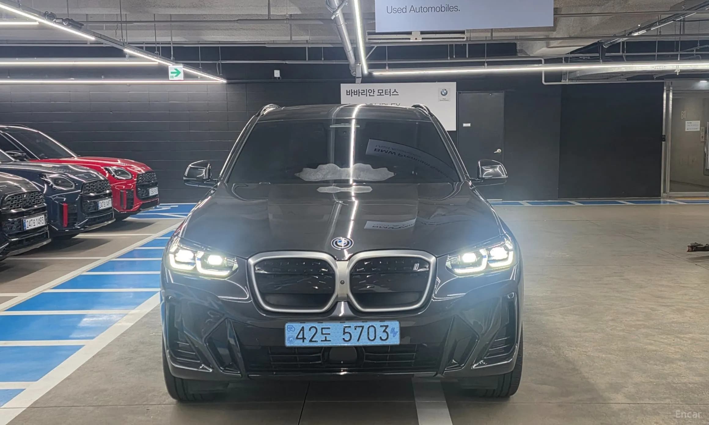 iX3