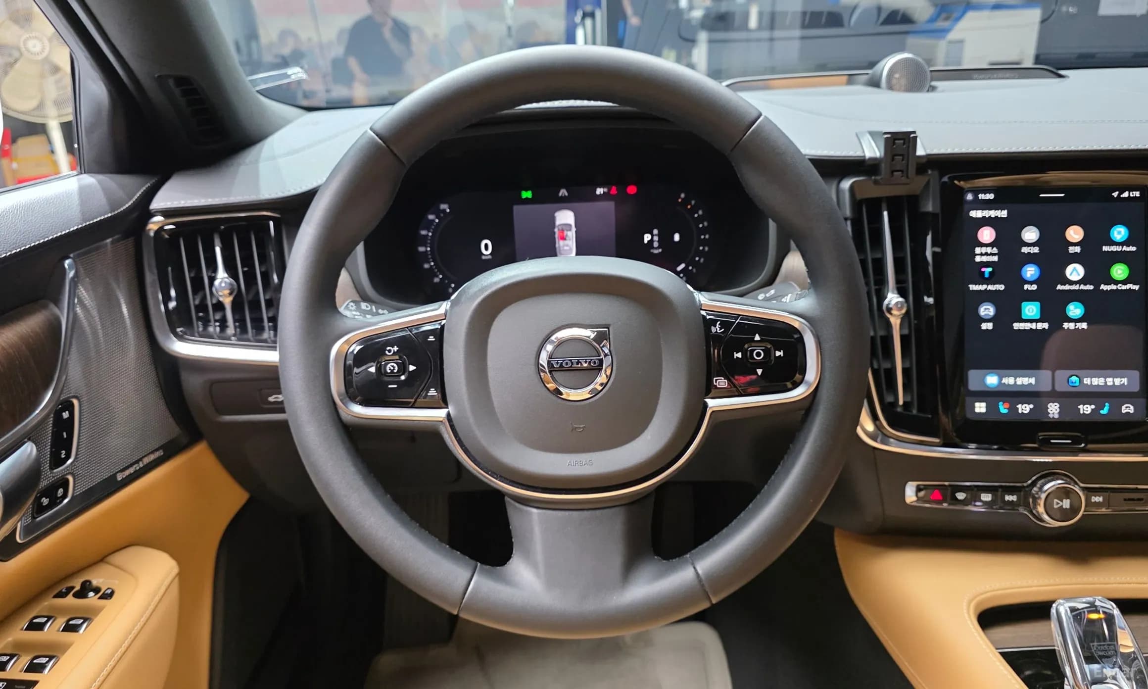 S90