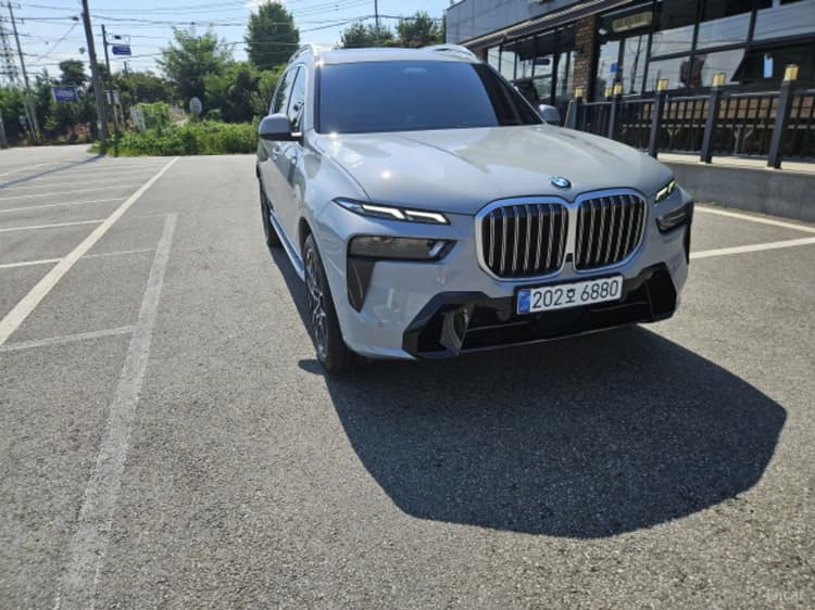 X7 (G07)