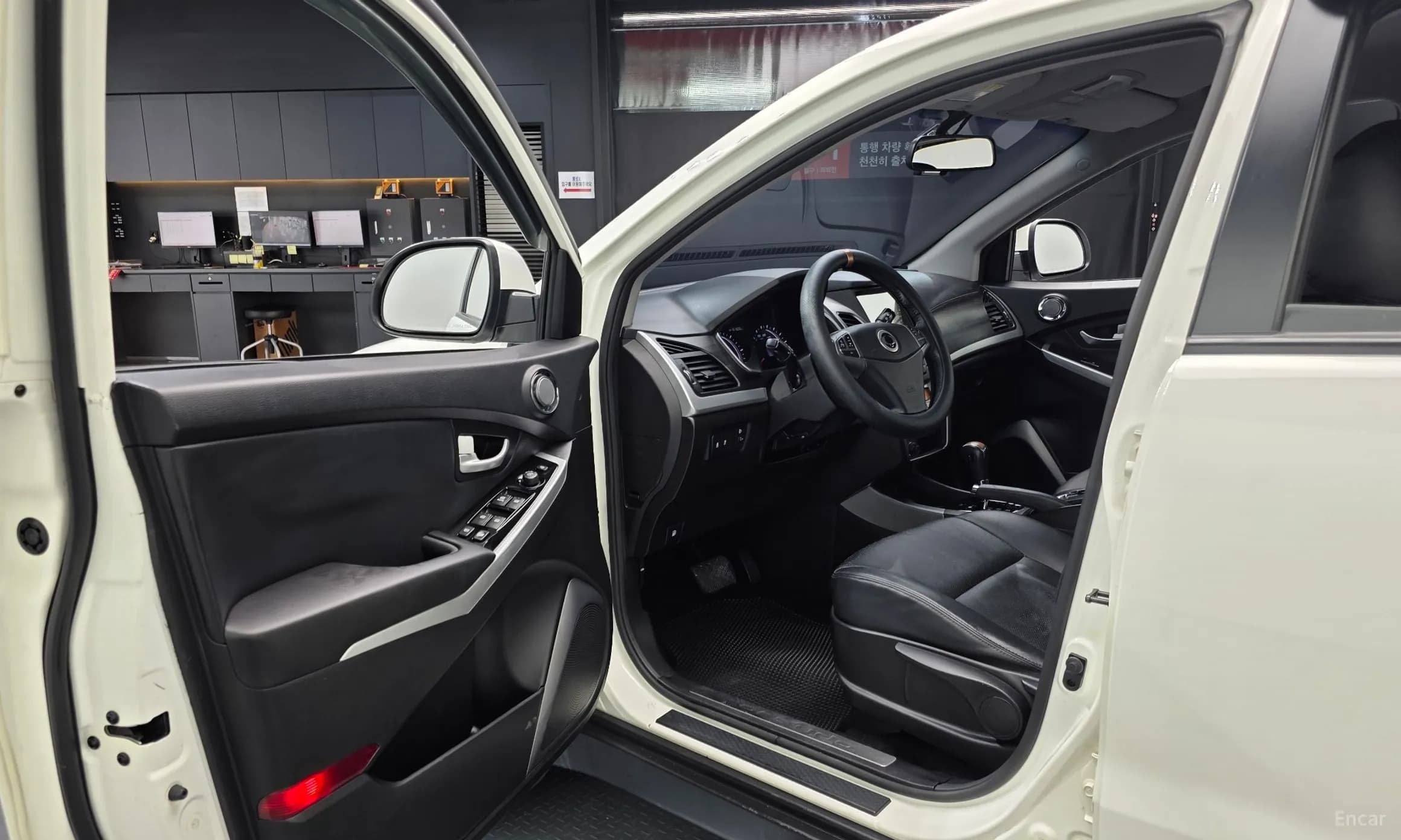 Korando C