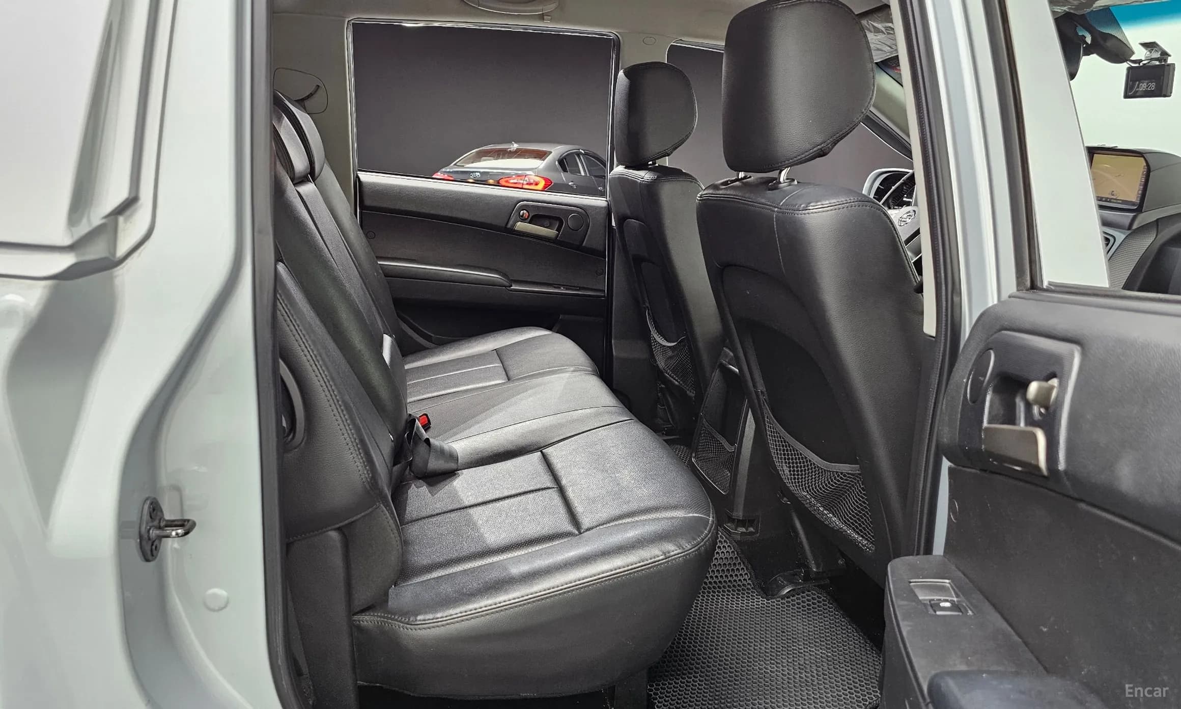 Korando Sports