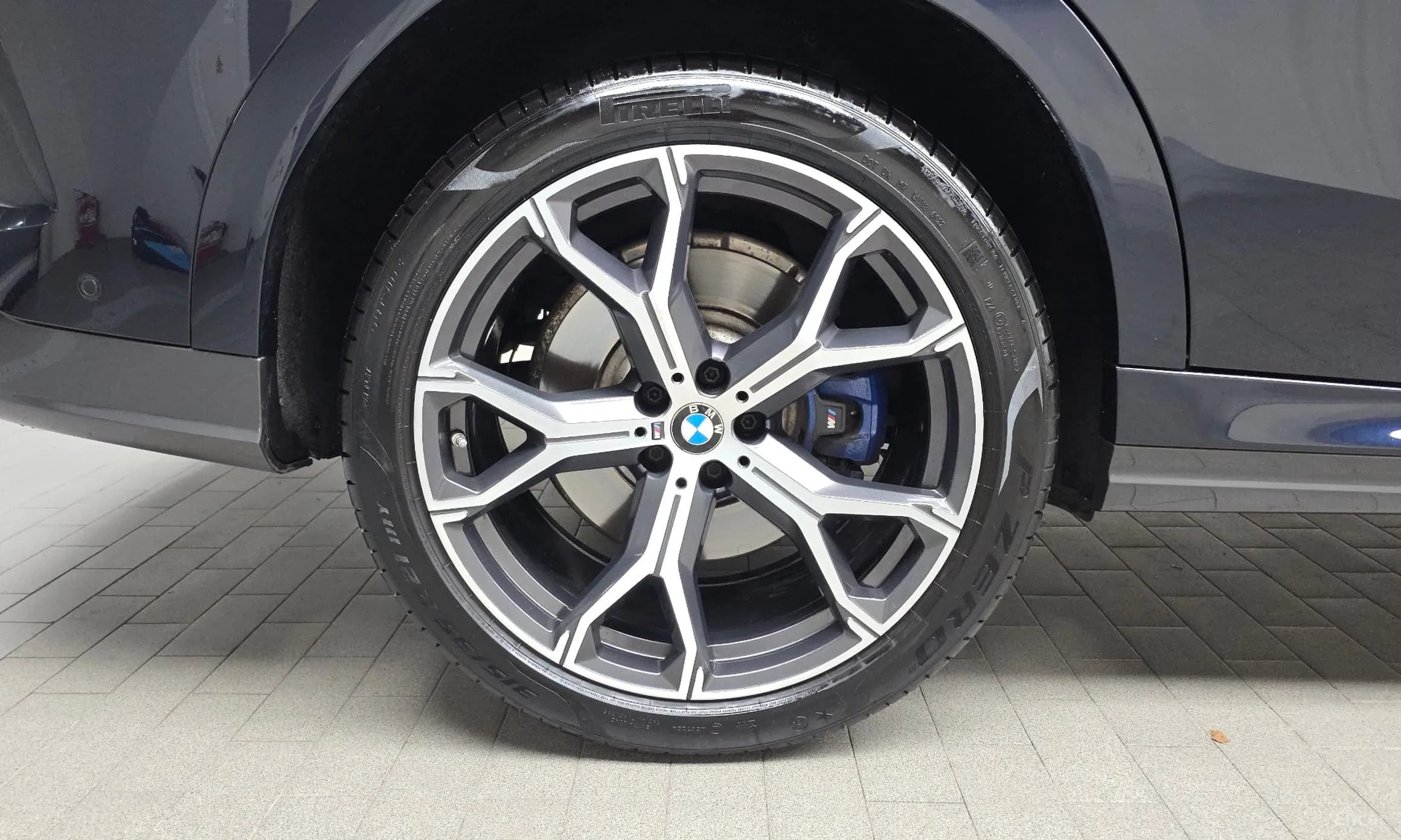 X6 (G06)