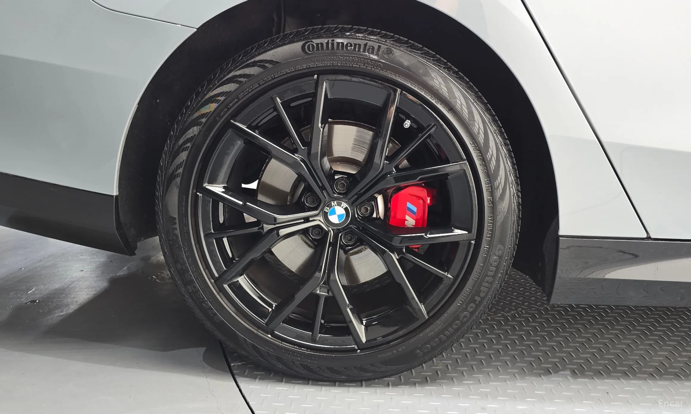 5 Series (G60)