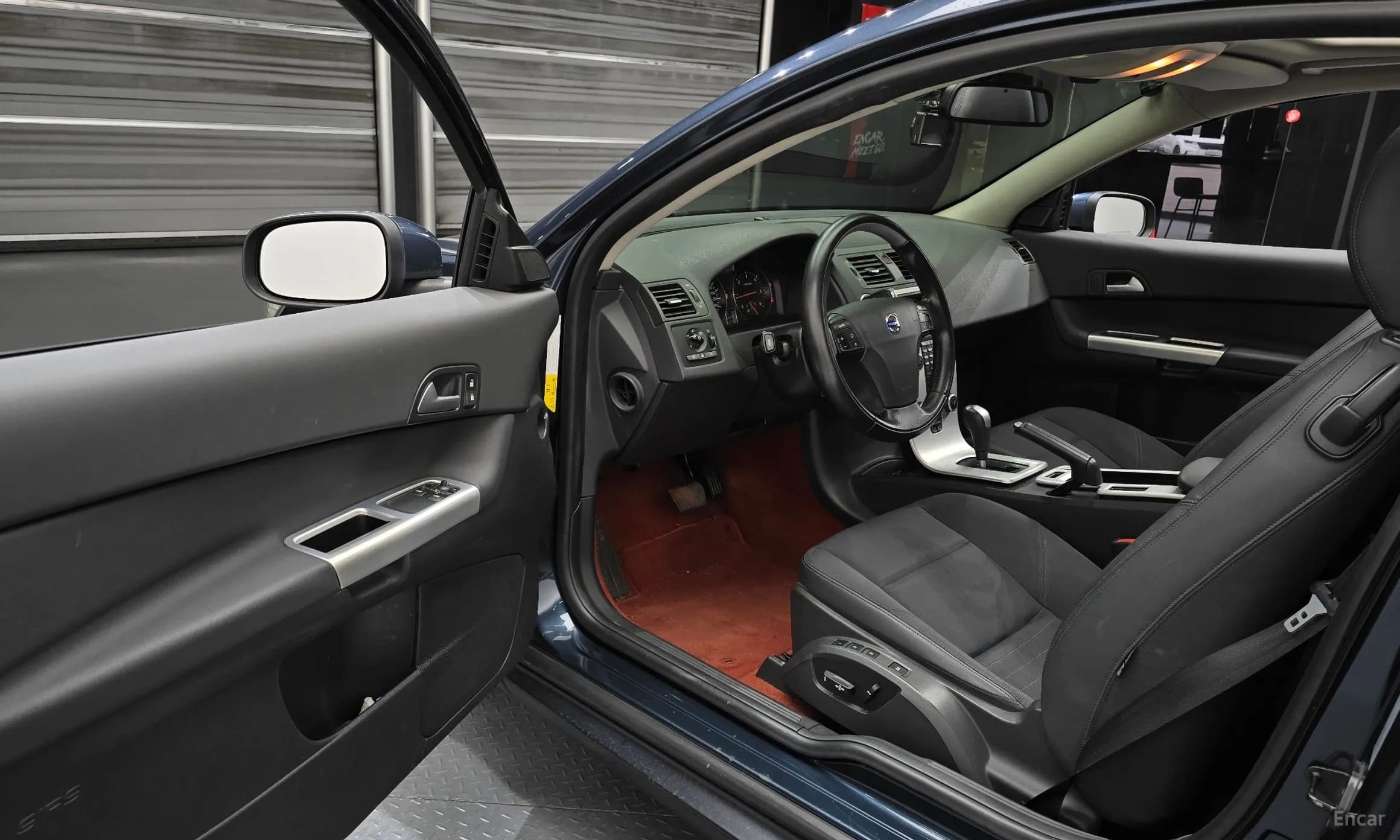 C30.