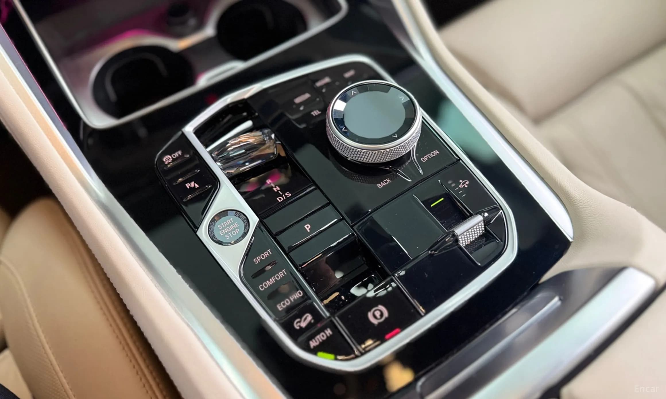 X6 (G06)