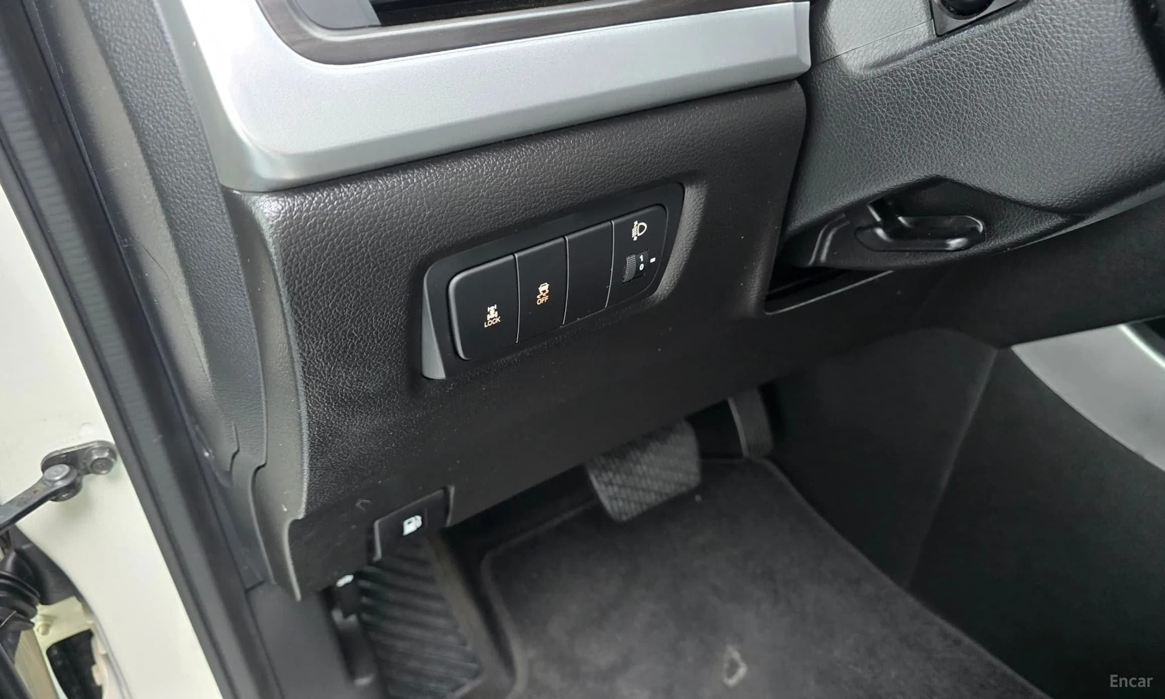 Korando C