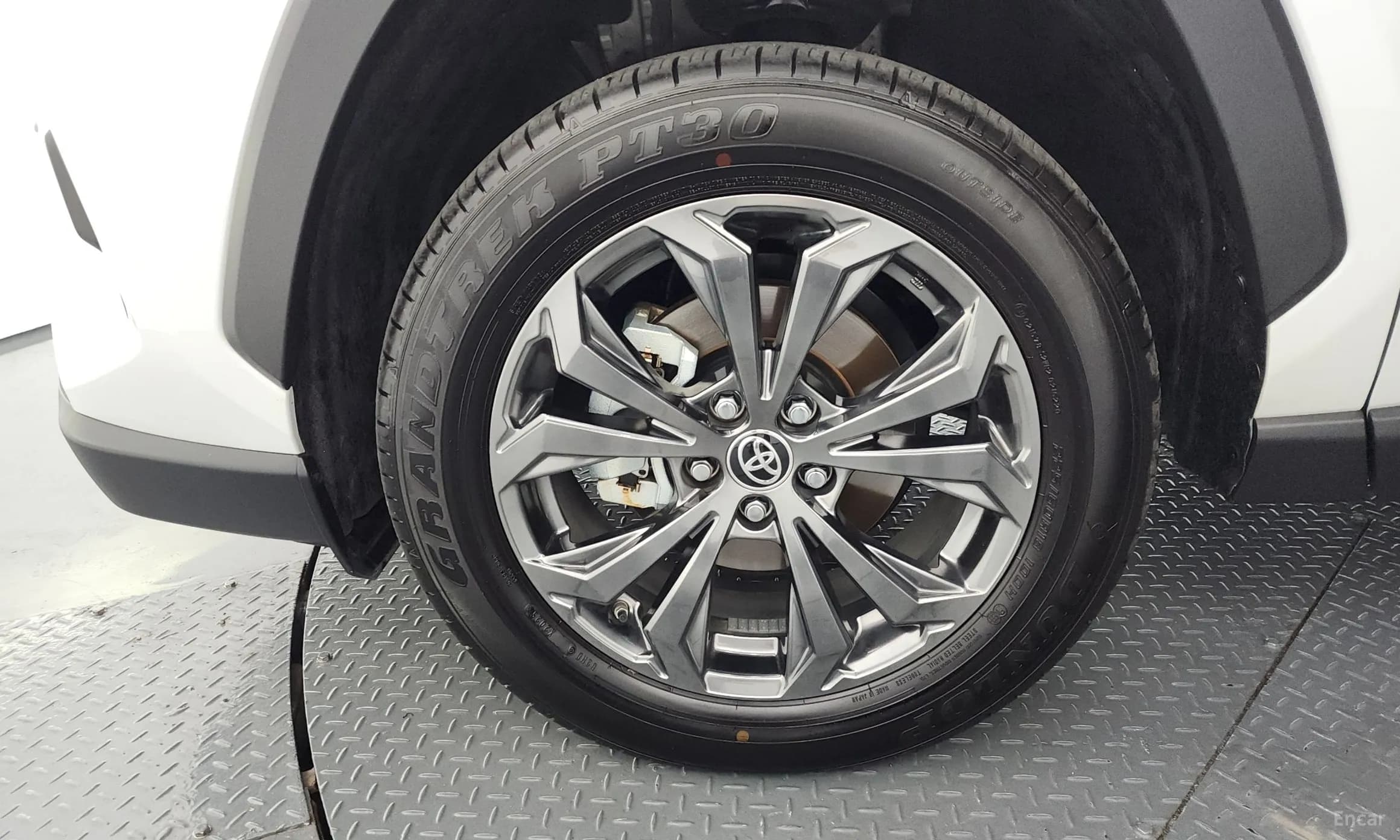 RAV4 5th Generation