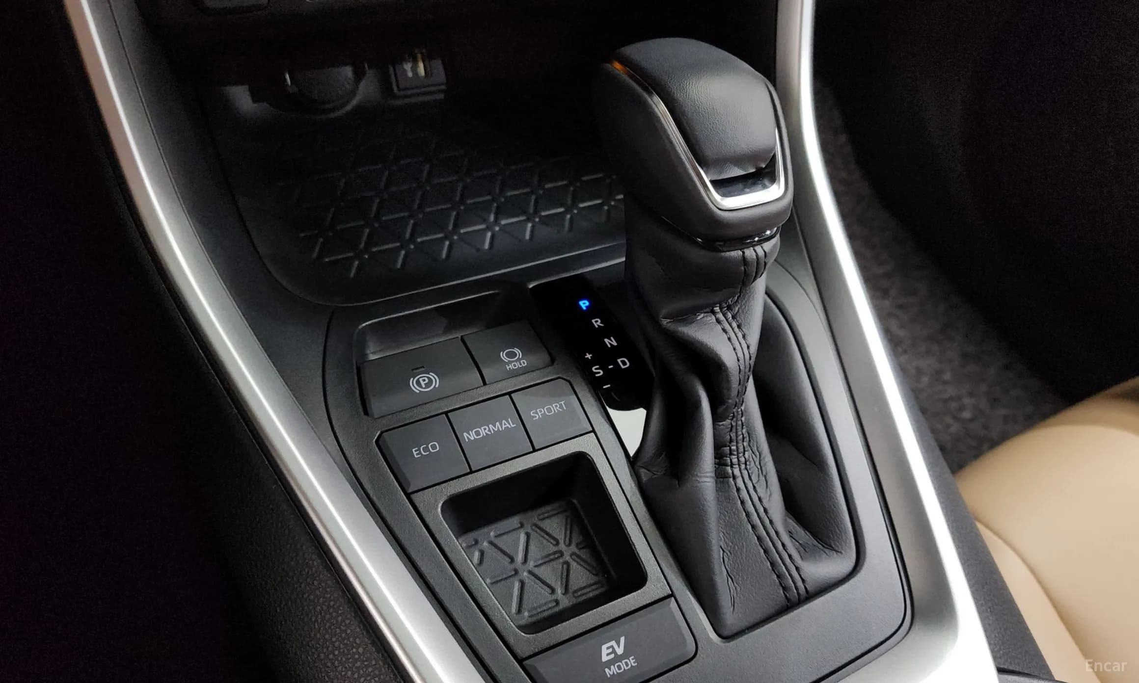 RAV4 5th Generation