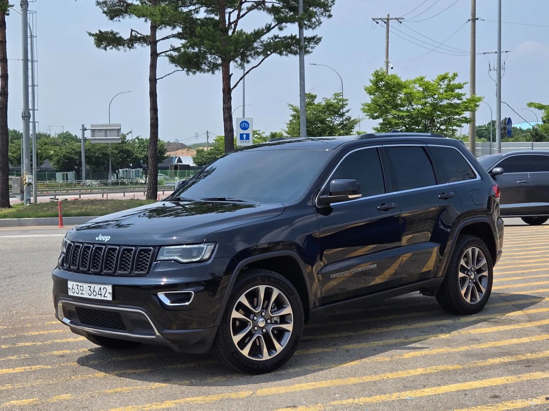 Grand Cherokee