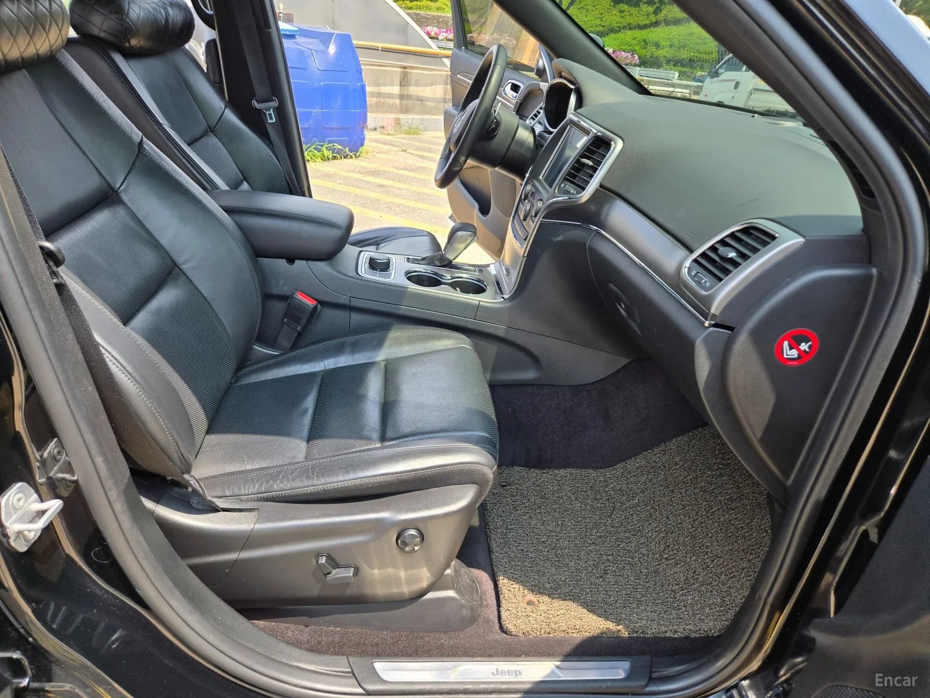 Grand Cherokee