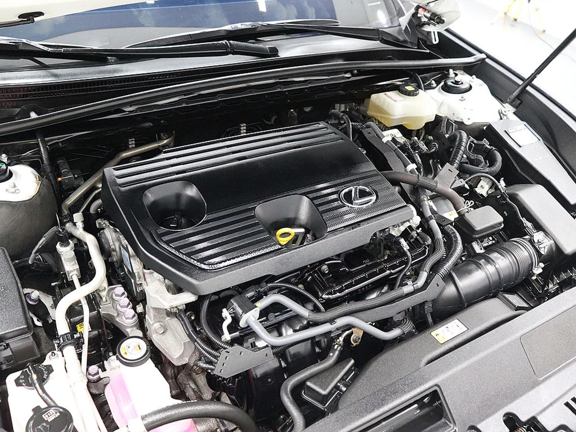 ES300h 7th Generation
