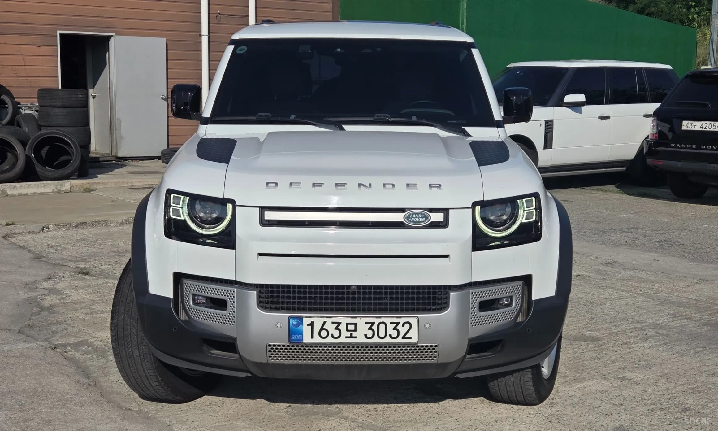 Defender (L663)