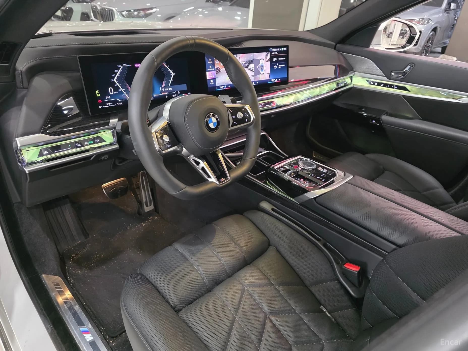 7 Series (G70)