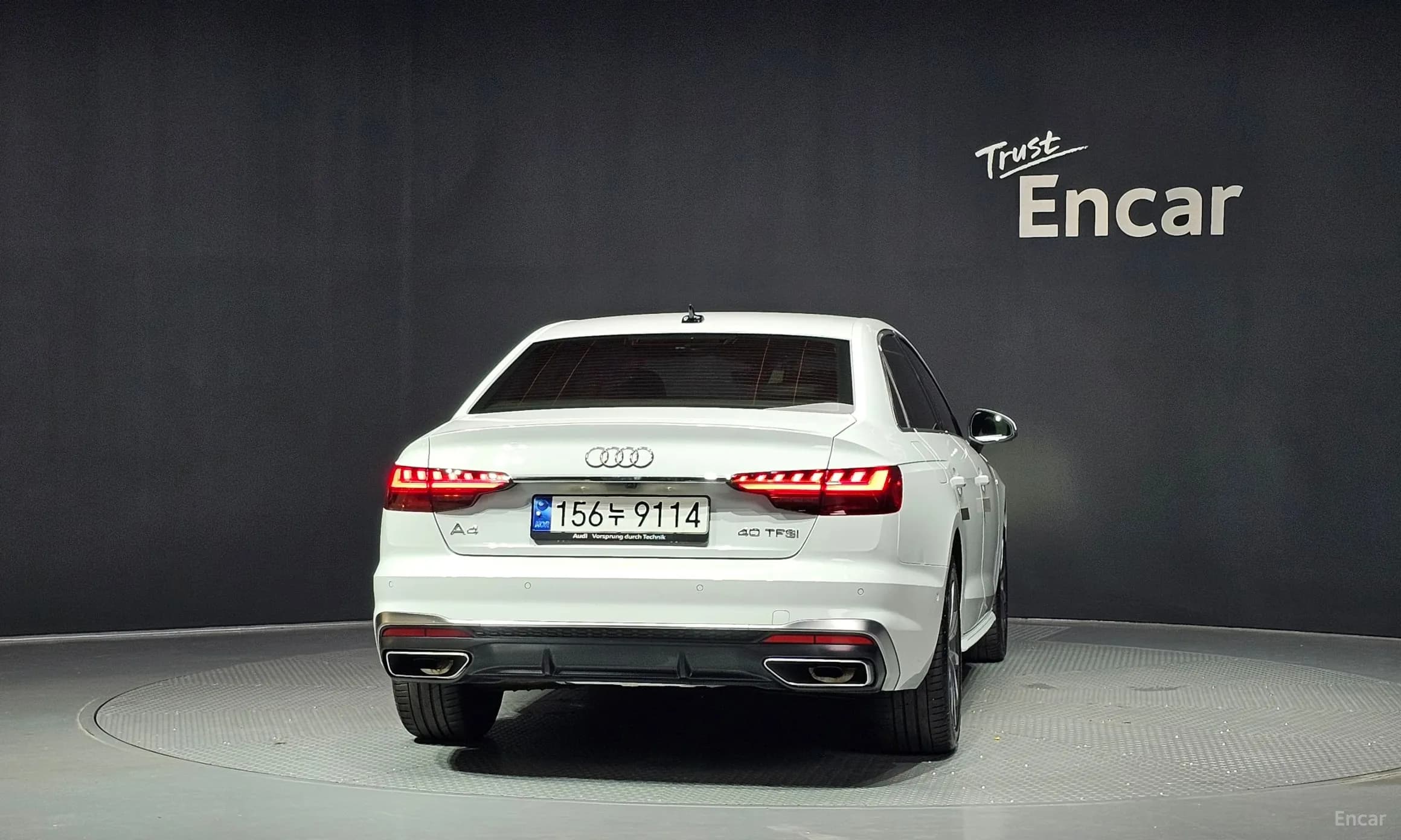 A4 (B9)
