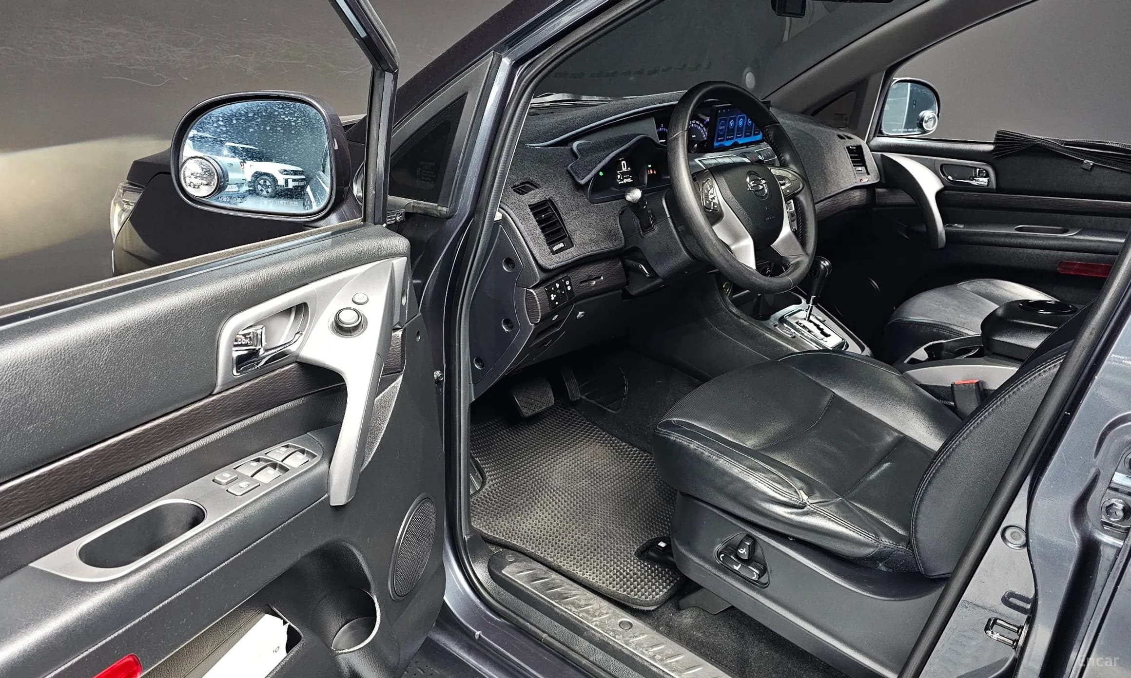 Korando Turismo