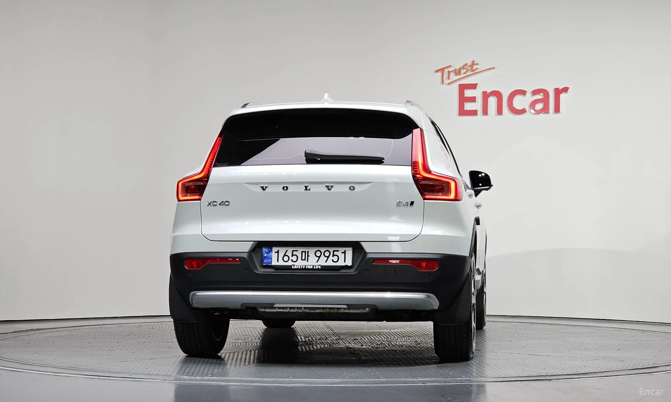 XC40