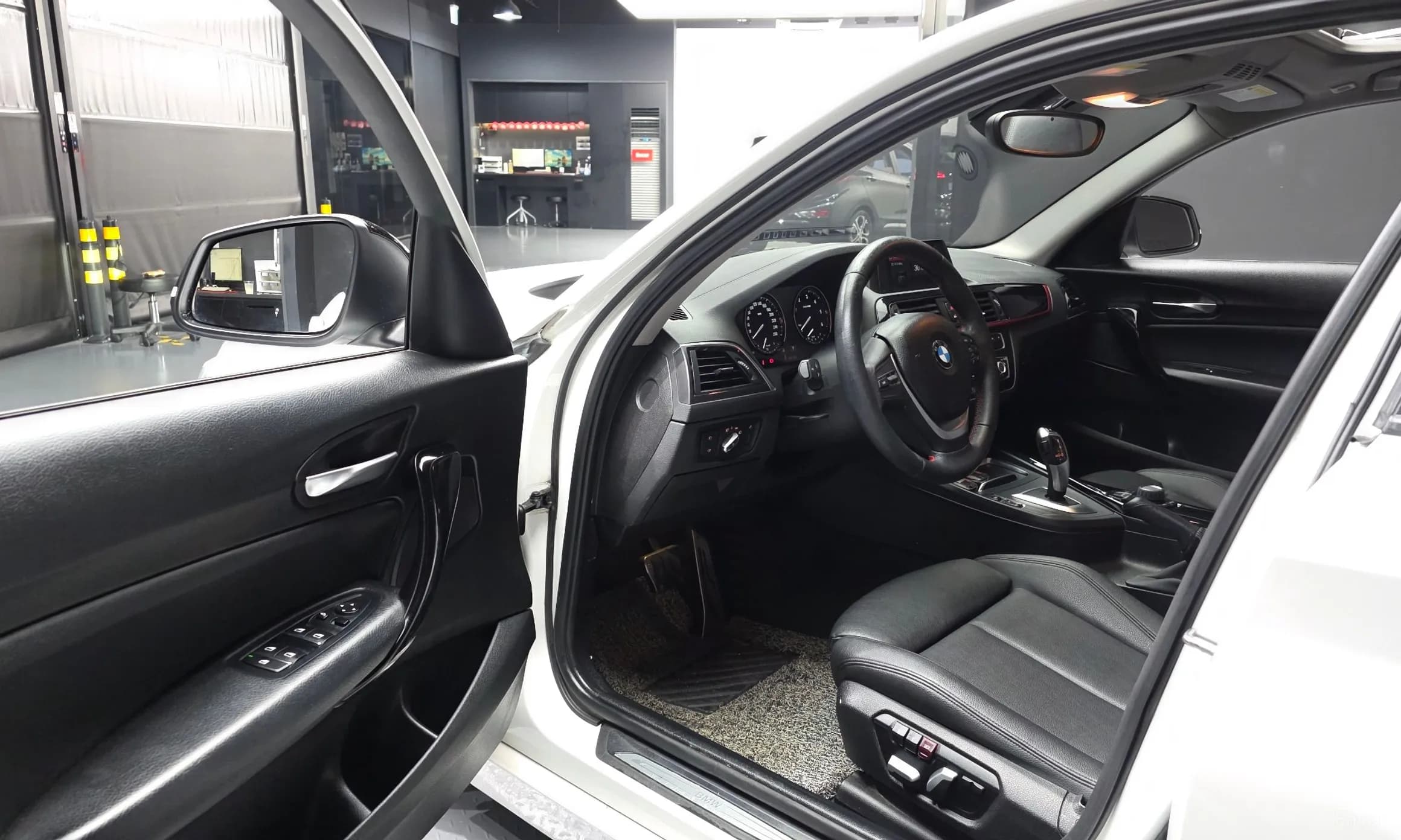 1 Series (F20)