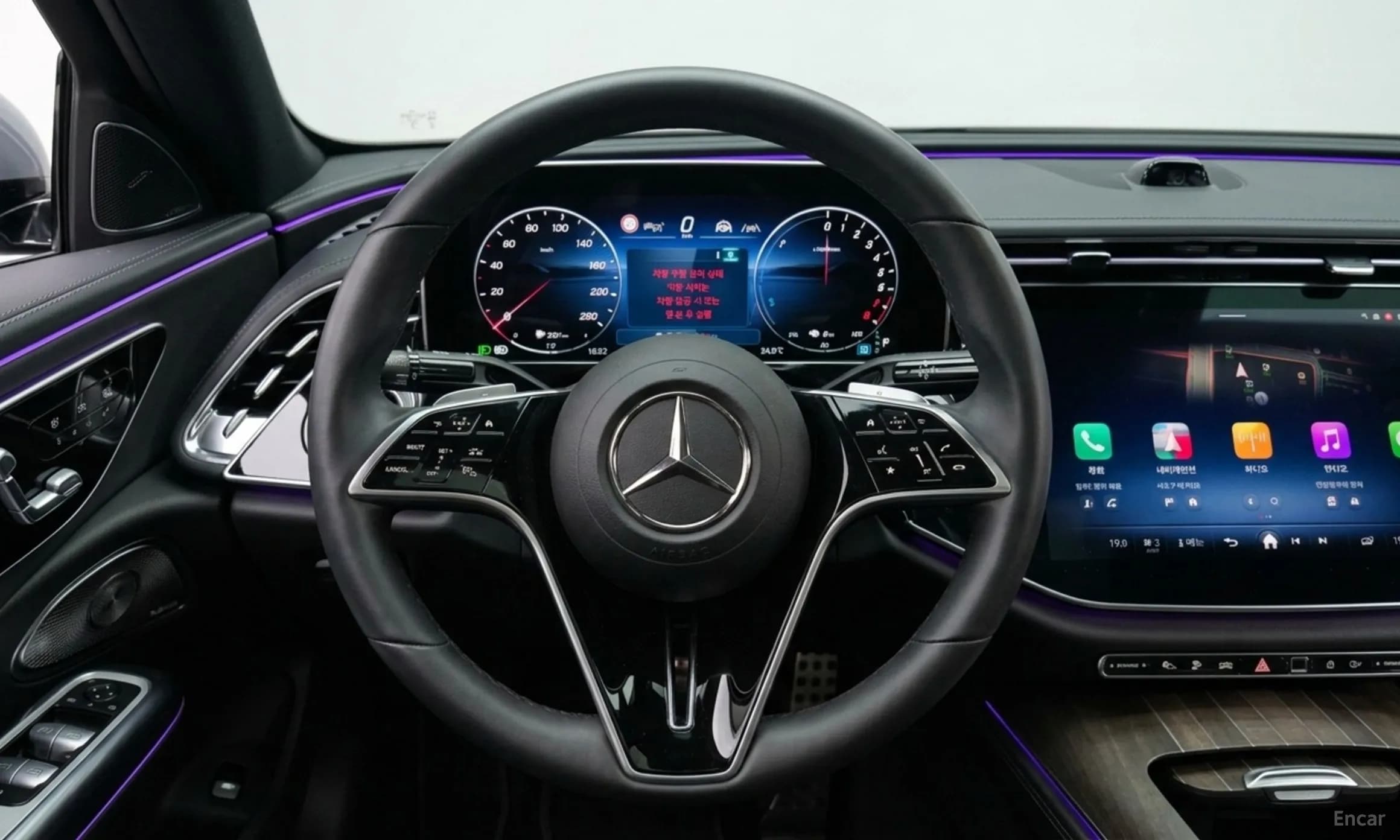 E-Class W214