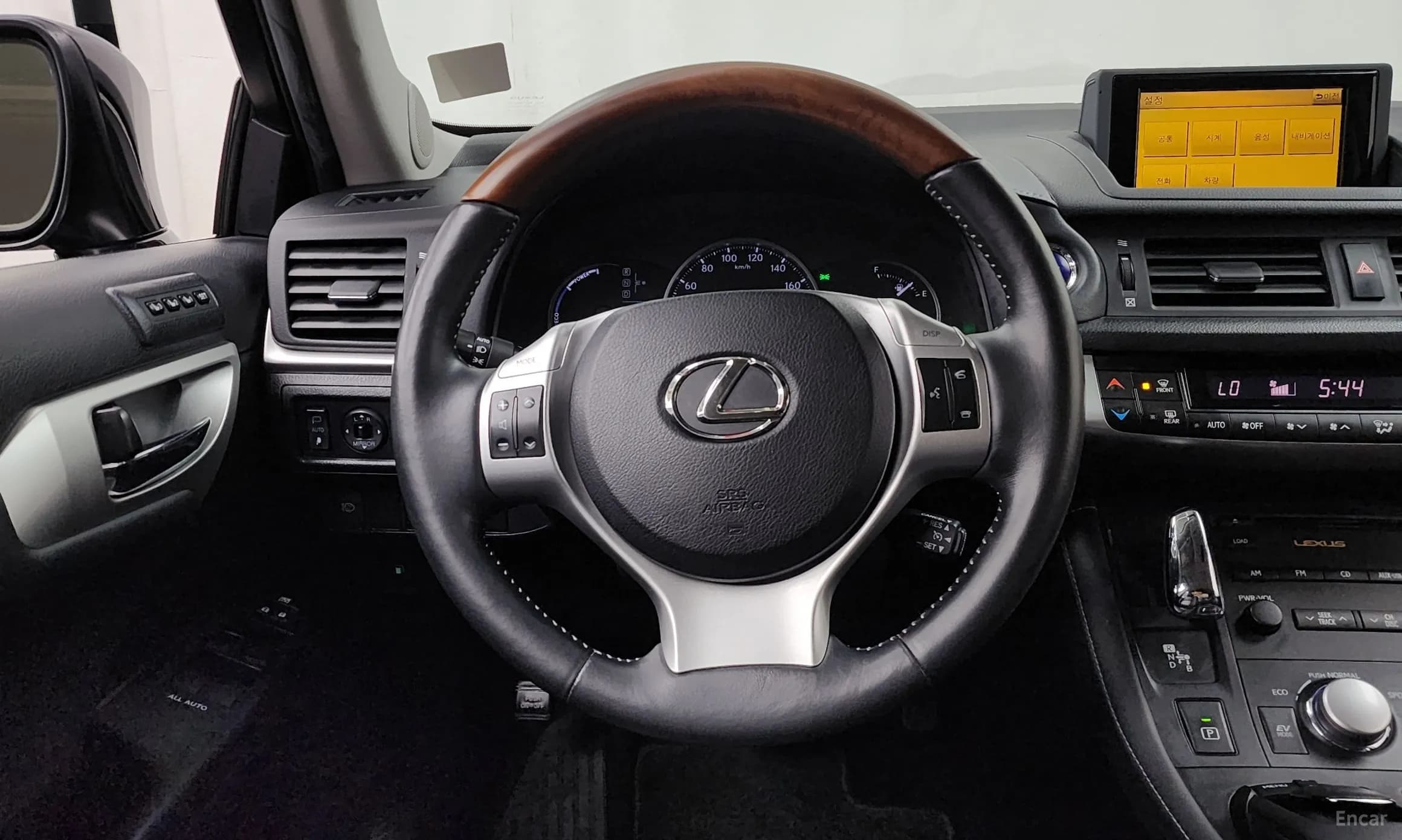 CT200h
