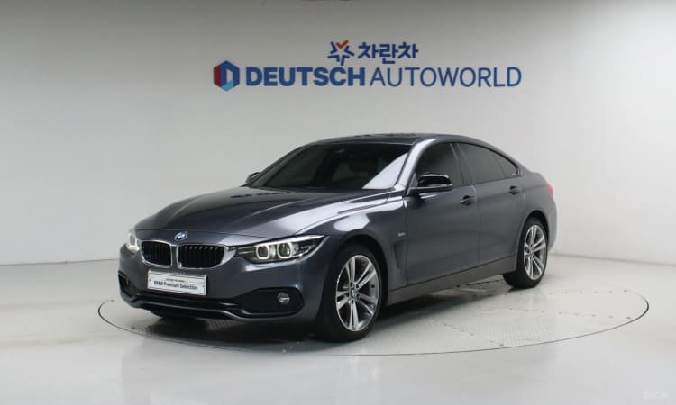 Series 4 (F32)